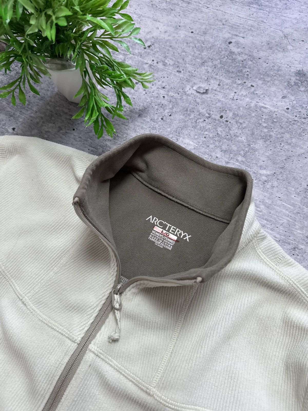 Arc'teryx VTG Arc’teryx Covert Woven Full Zip Women’s Fleece Outdoor Size L / US 10 / IT 46 - 6 Thumbnail