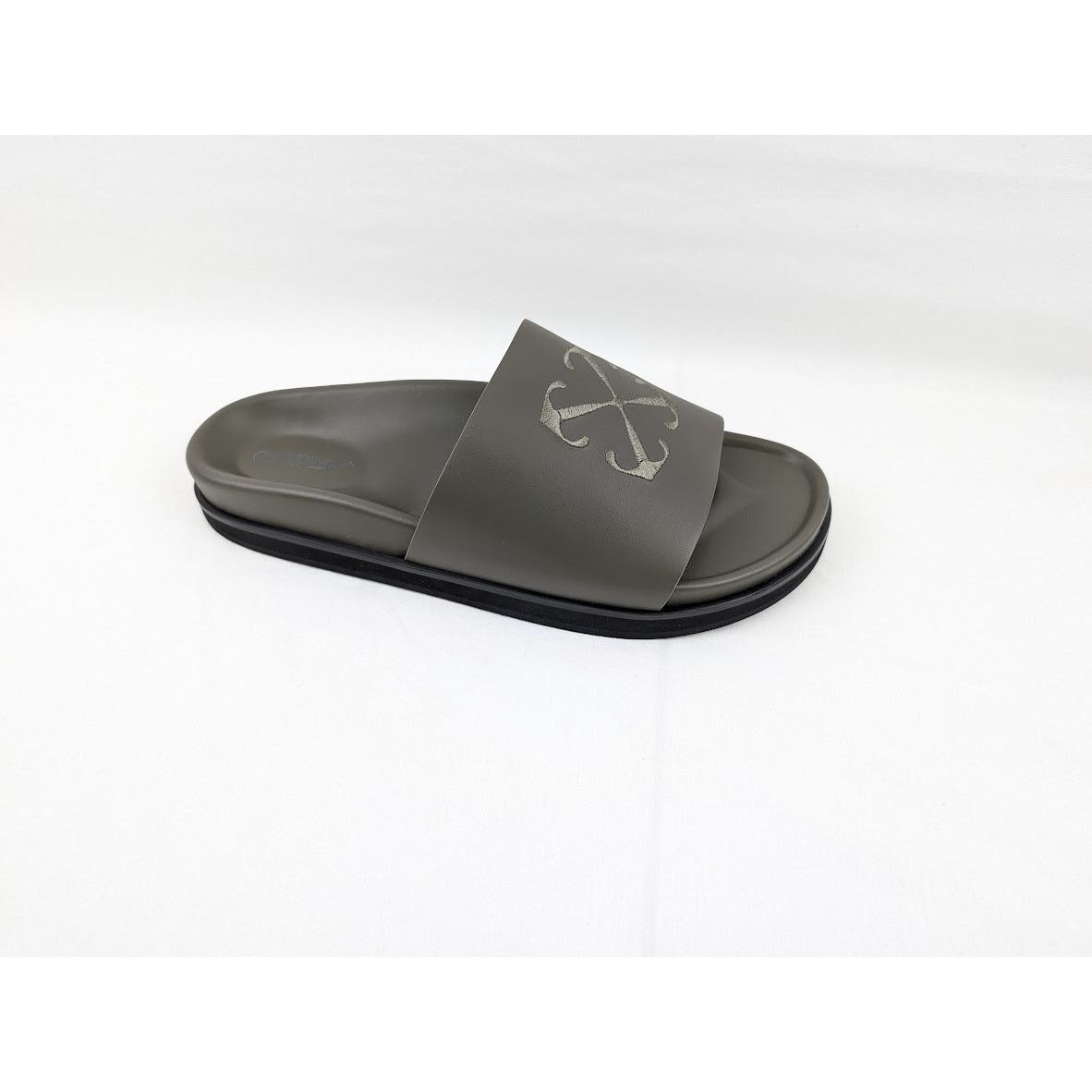 Off-White o1rshd1 Pool Time Slider in Military Green Size US 9 / EU 42 - 1 Thumbnail