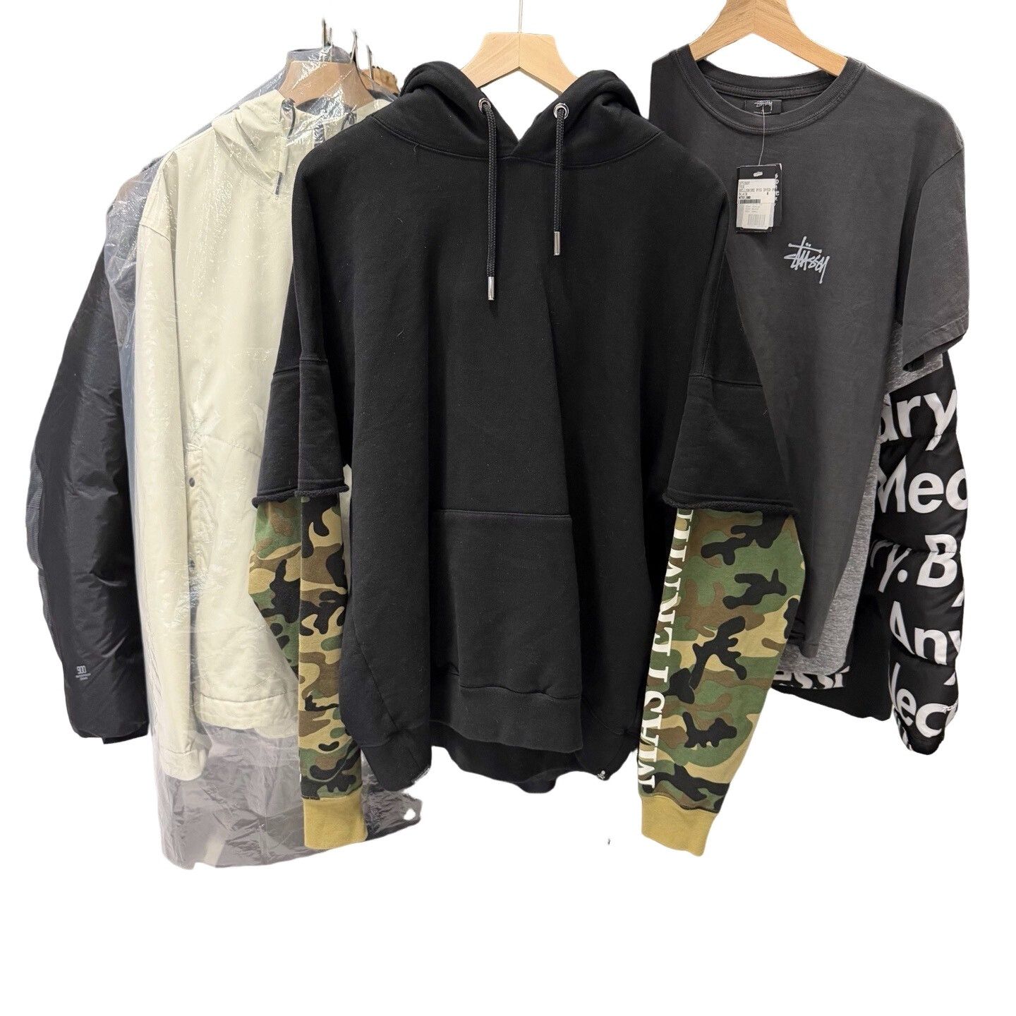 Mastermind World Mastermind World Camo Sleeve Hoodie Size S Size US S / EU 44-46 / 1 - 1 Thumbnail