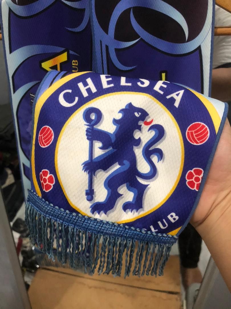 Chelsea Soccer Chelsea FC Scarf / Muffler / Neckwear Size ONE SIZE - 4 Thumbnail