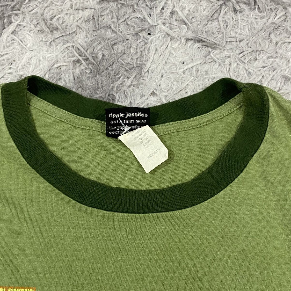 Ripple Junction × Vintage Tv show family feud ringer movie film Size US L / EU 52-54 / 3 - 4 Thumbnail
