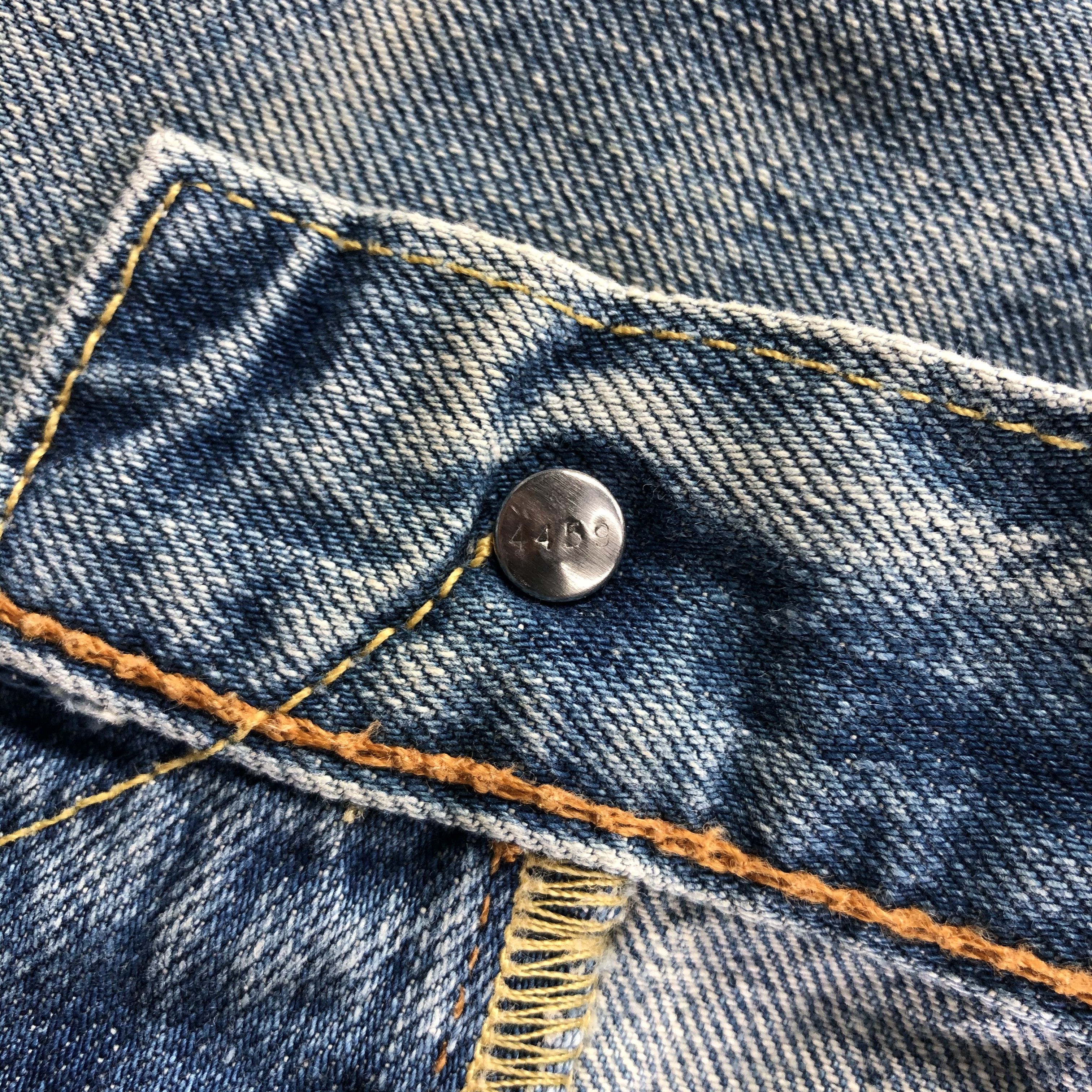 Levi's Vintage Blue Wash Levis 501 Jeans-J2836 Size US 33 - 8 Thumbnail