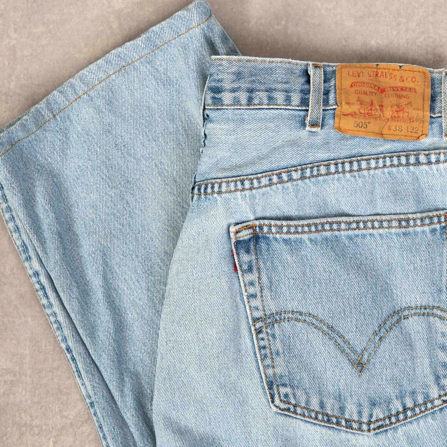 Levi's VINTAGE Levi's 505 Straight Fit Painter Jeans Mens Light Blue Denim Size US 36 / EU 52 - 5 Thumbnail