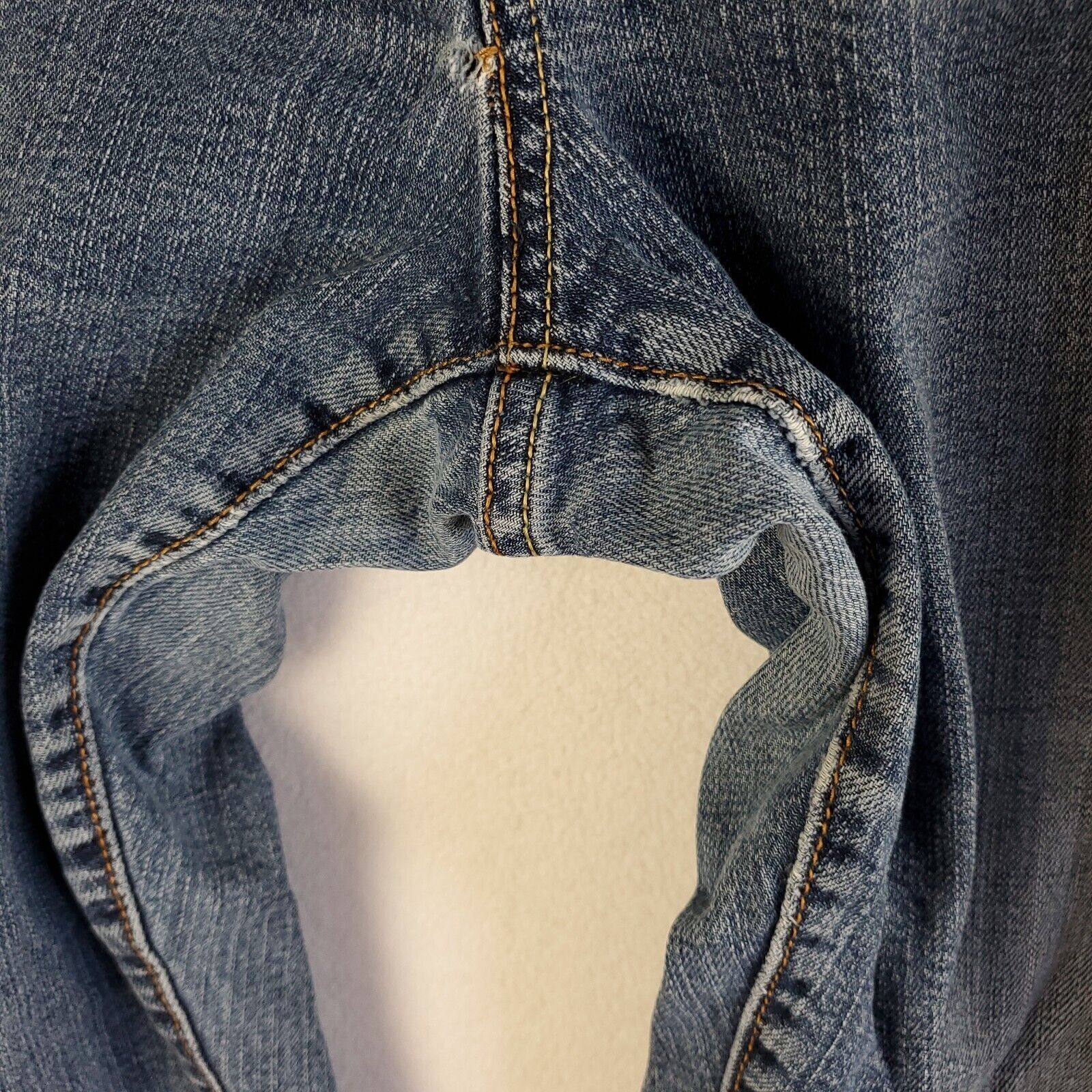 Old Navy Old Navy Jeans Womens 14 Dreamer Relaxed Bootcut Mid Rise Size 36" / US 14 / IT 50 - 18 Thumbnail