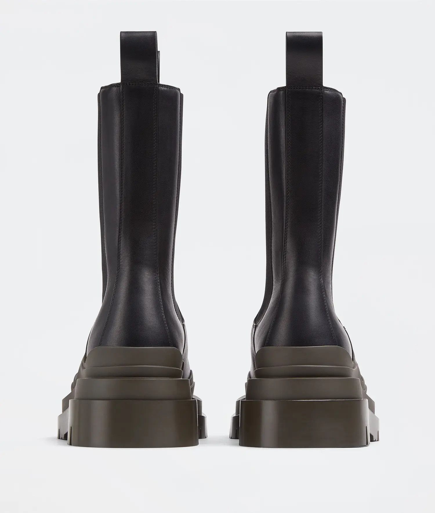 Bottega Veneta o1w1db10425 Tire Chelsea Boots in Black/Camping Size US 9 / EU 42 - 3 Thumbnail