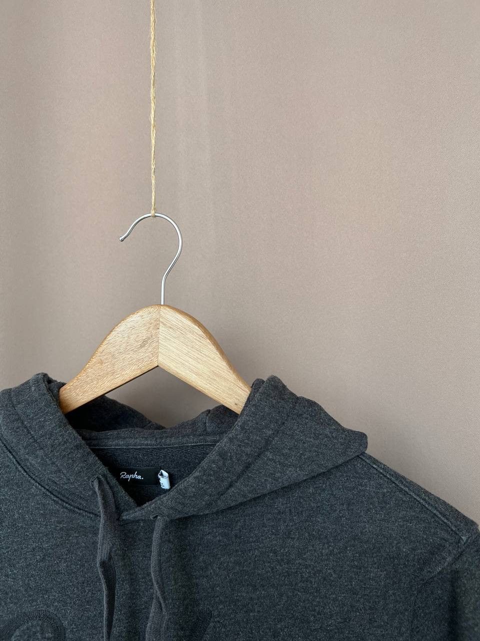 Rapha Rapha Big Logo Hoodie Mens Size M Embroidered Sweater Size US M / EU 48-50 / 2 - 6 Thumbnail