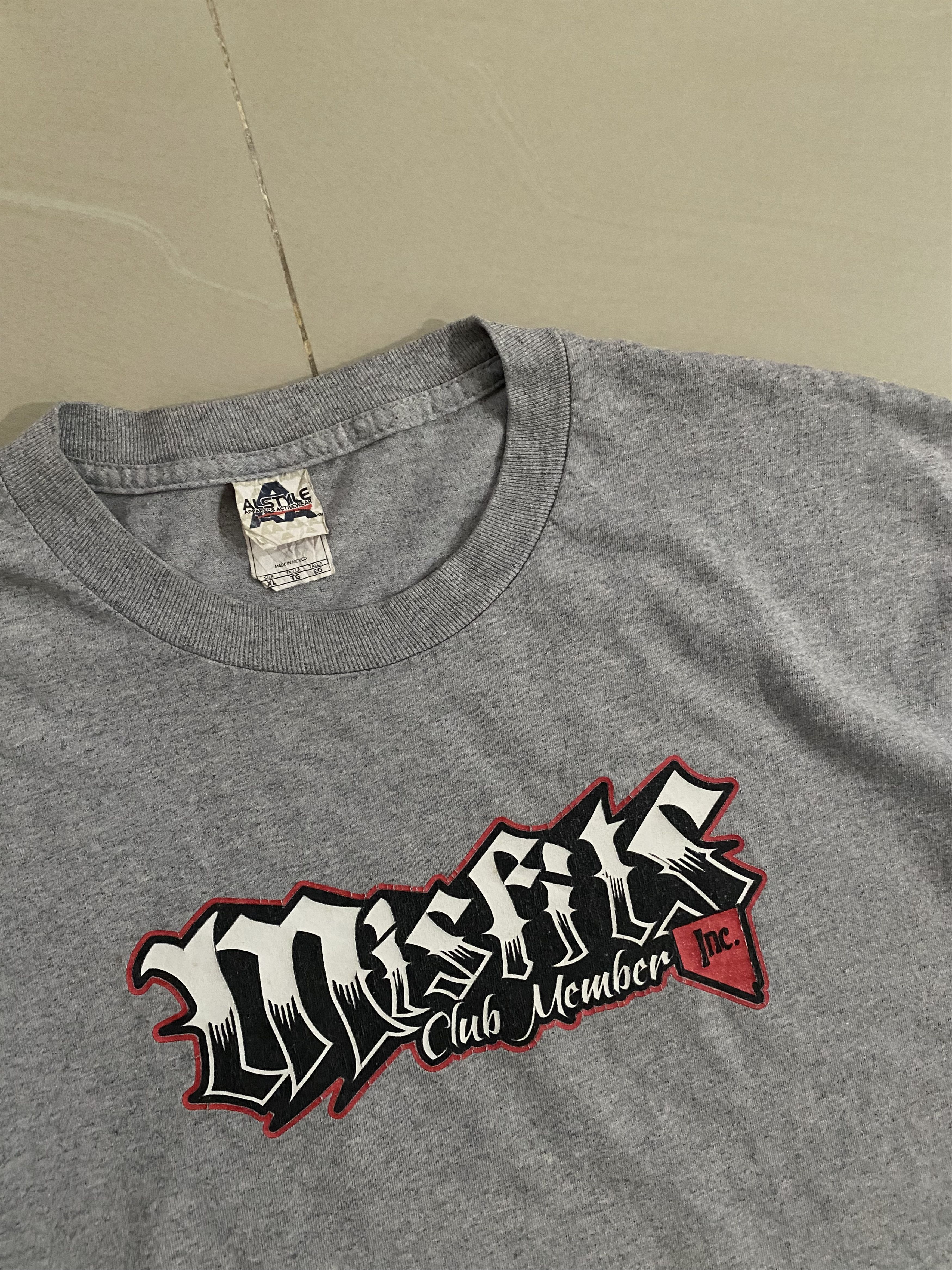 Band Tees Vintage Misfits Club Member Las Vegas Size US XL / EU 56 / 4 - 4 Thumbnail