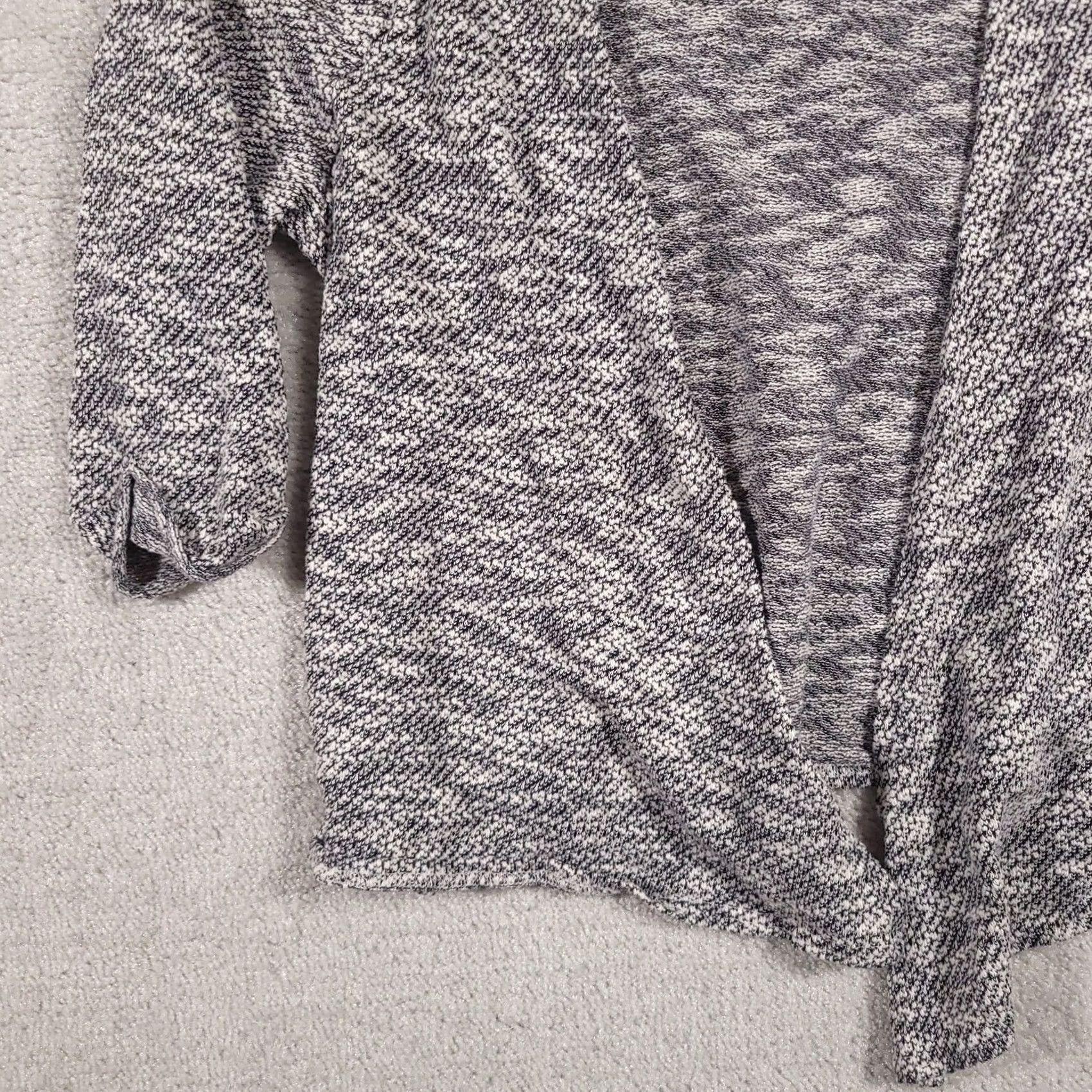 Croft & Barrow Croft & Barrow Cardigan Sweater Womens 2X Gray White Open Front Lightweight Knit Size XXL / US 16-18 / IT 52-54 - 4 Thumbnail