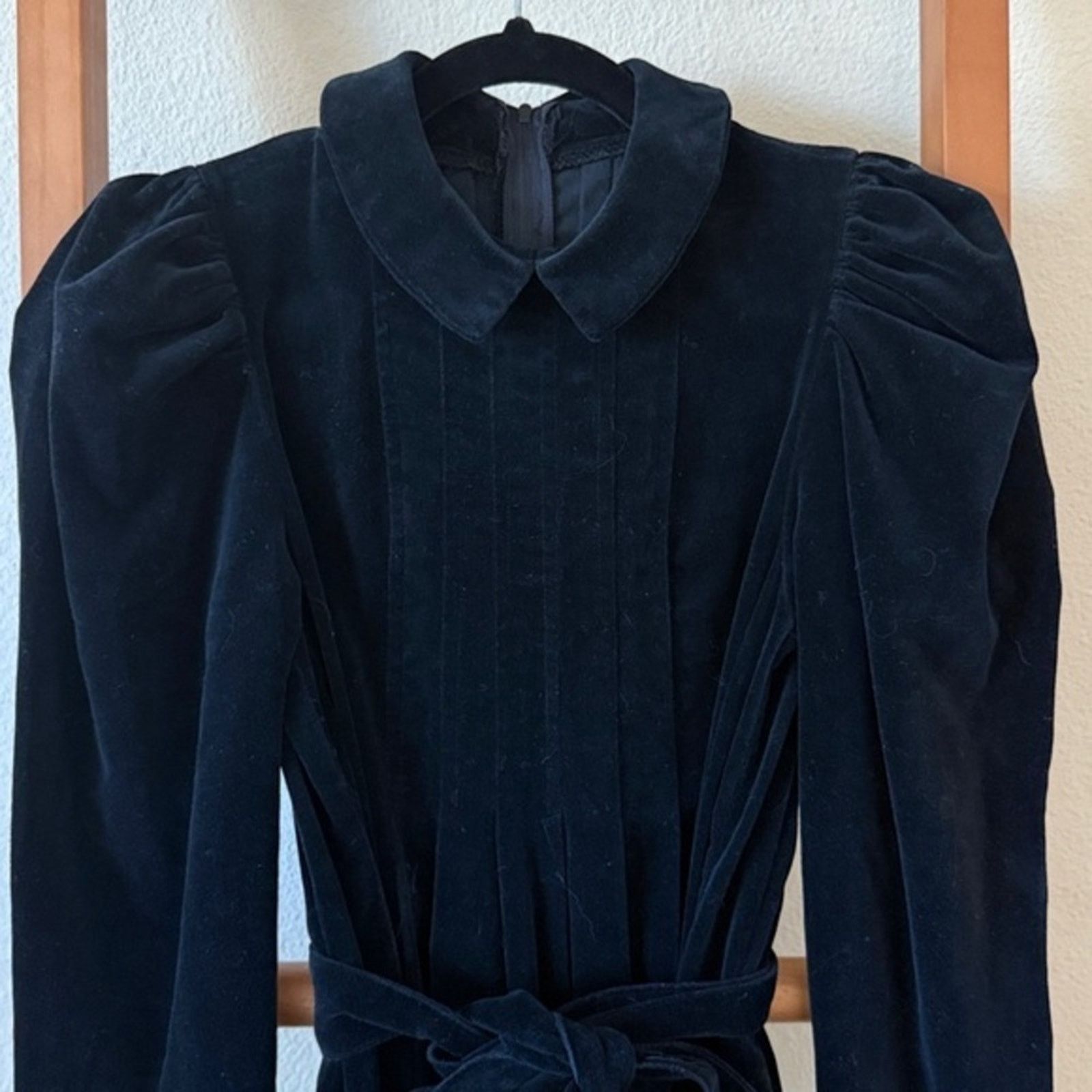 Laura Ashley Vintage Laura, Ashley puff sleeve pleat front black dress 6 Size M / US 6-8 / IT 42-44 - 2 Thumbnail