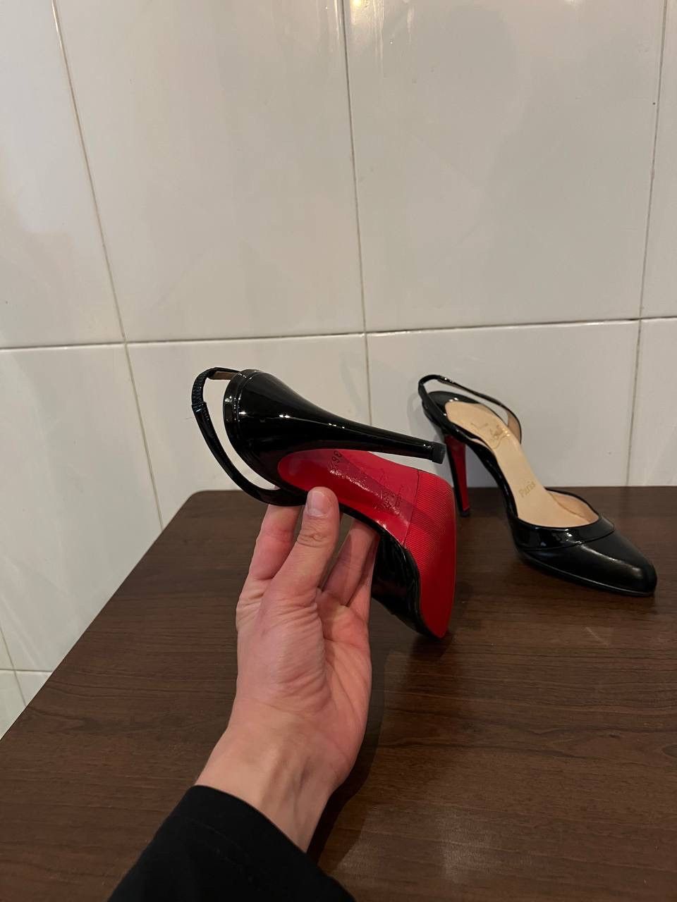 Christian Louboutin Classic leather heels Size US 6.5 / IT 36.5 - 19 Thumbnail