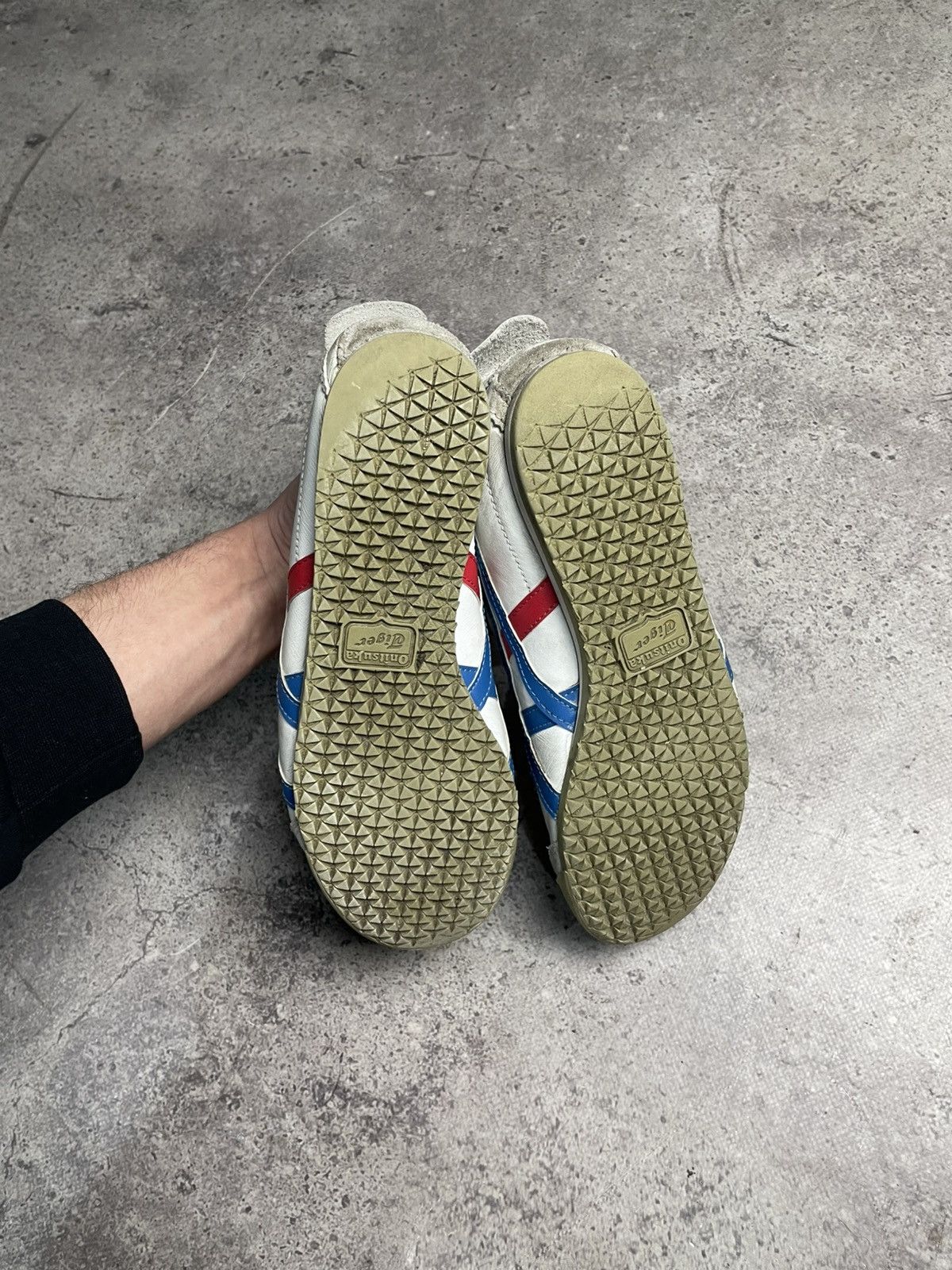 Asics Vintage ASICS Onitsuka Tiger Mexico 66 Leather Shoes Size US 7 / IT 37 - 9 Thumbnail