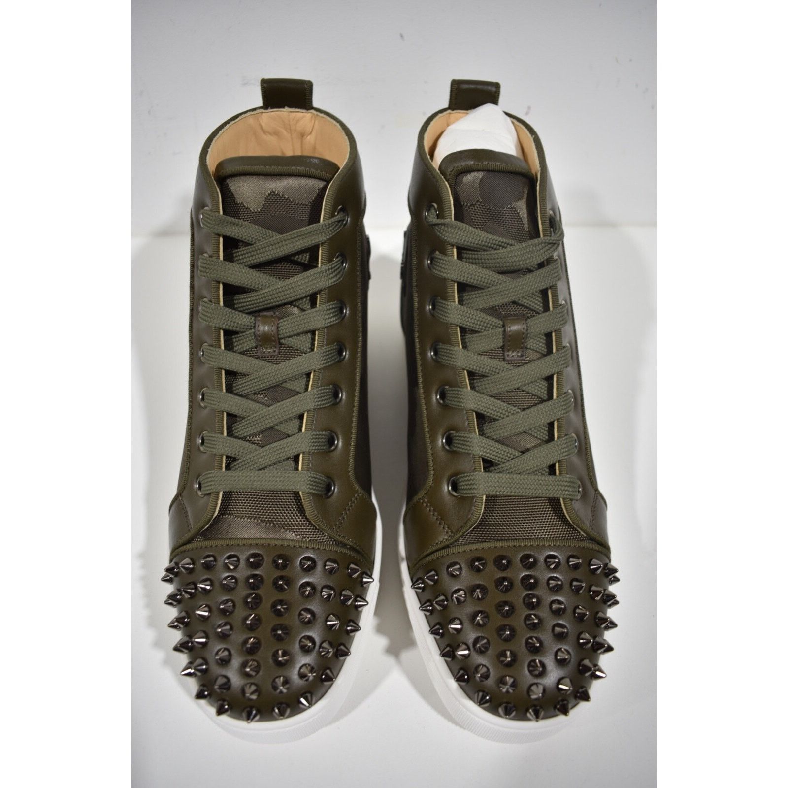 Christian Louboutin Christian Louboutin Spikes Orlato Flat High Top Sneaker 42 9 Size US 9 / EU 42 - 7 Thumbnail