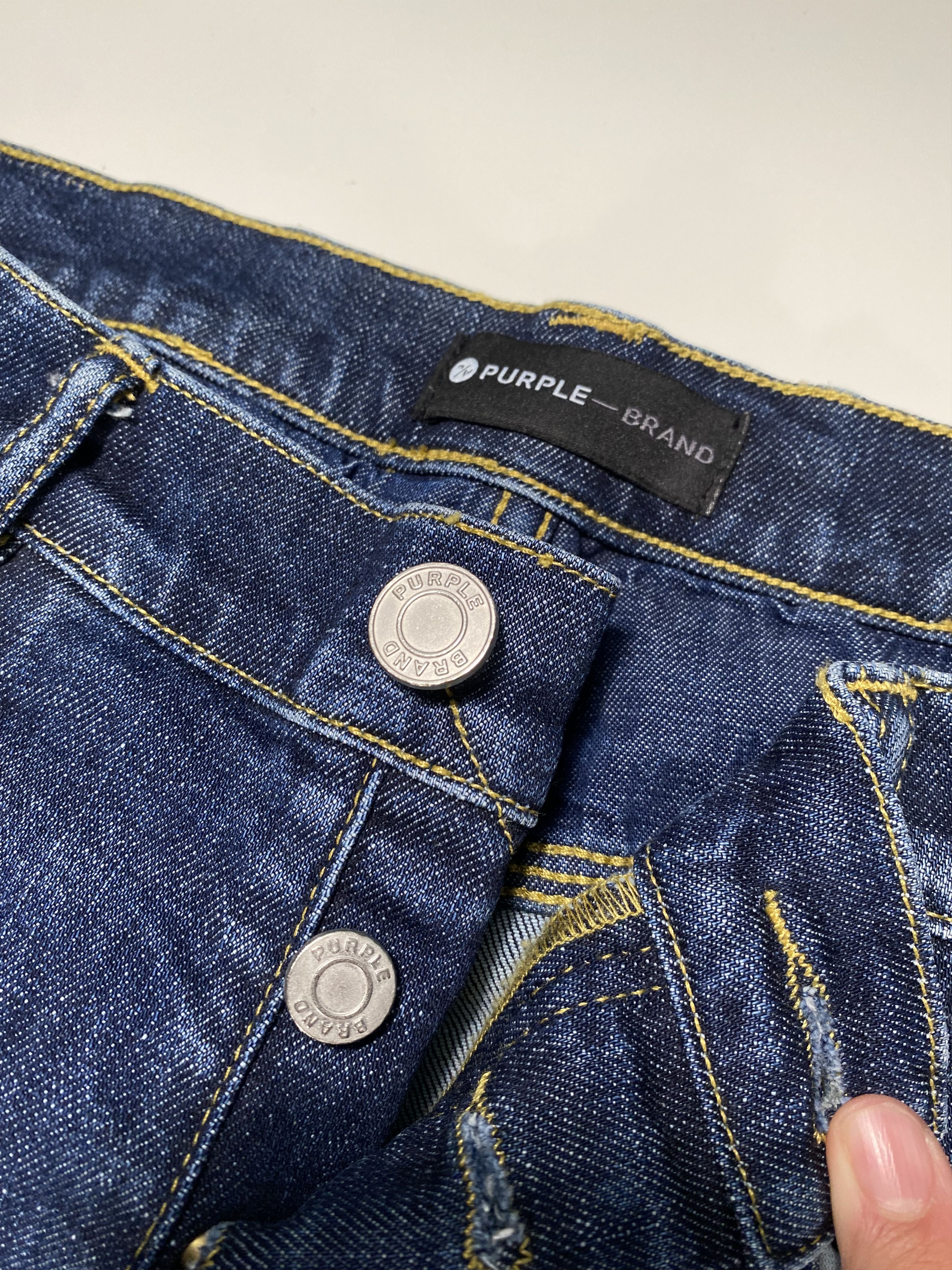 Purple Brand Purple Jeans P001 Pre Distressed Dark Denim Size 32x34 Size US 32 / EU 48 - 4 Thumbnail