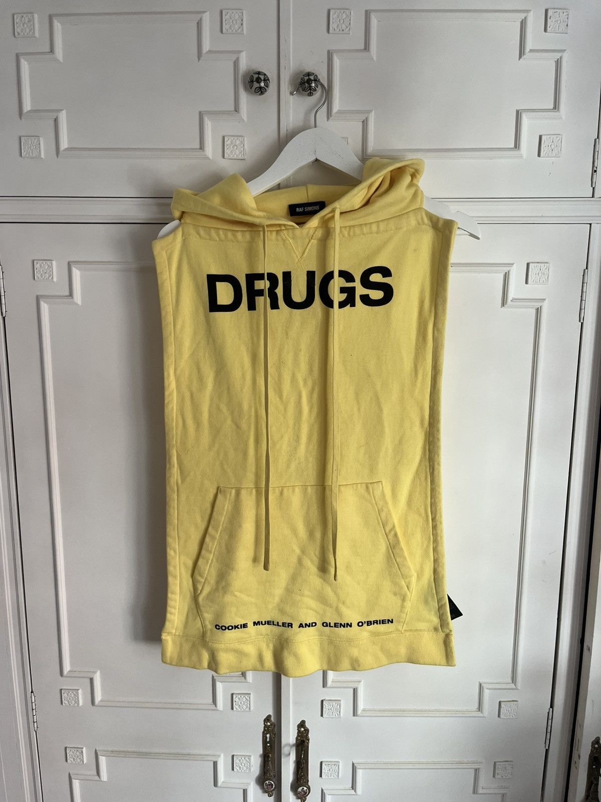 Raf Simons Raf Simons “Drugs” half hoodie Size US L / EU 52-54 / 3 - 1 Thumbnail