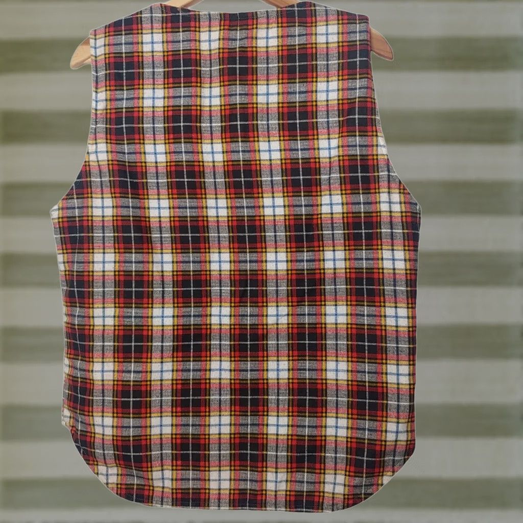 Vintage VINTAGE Klondike Vest Men M Quilted Lined White Red Plaid Pearl Snaps Western/Hipster Vest Mens 20.5" Chest Regular 26" long USA Size US M / EU 48-50 / 2 - 1 Thumbnail
