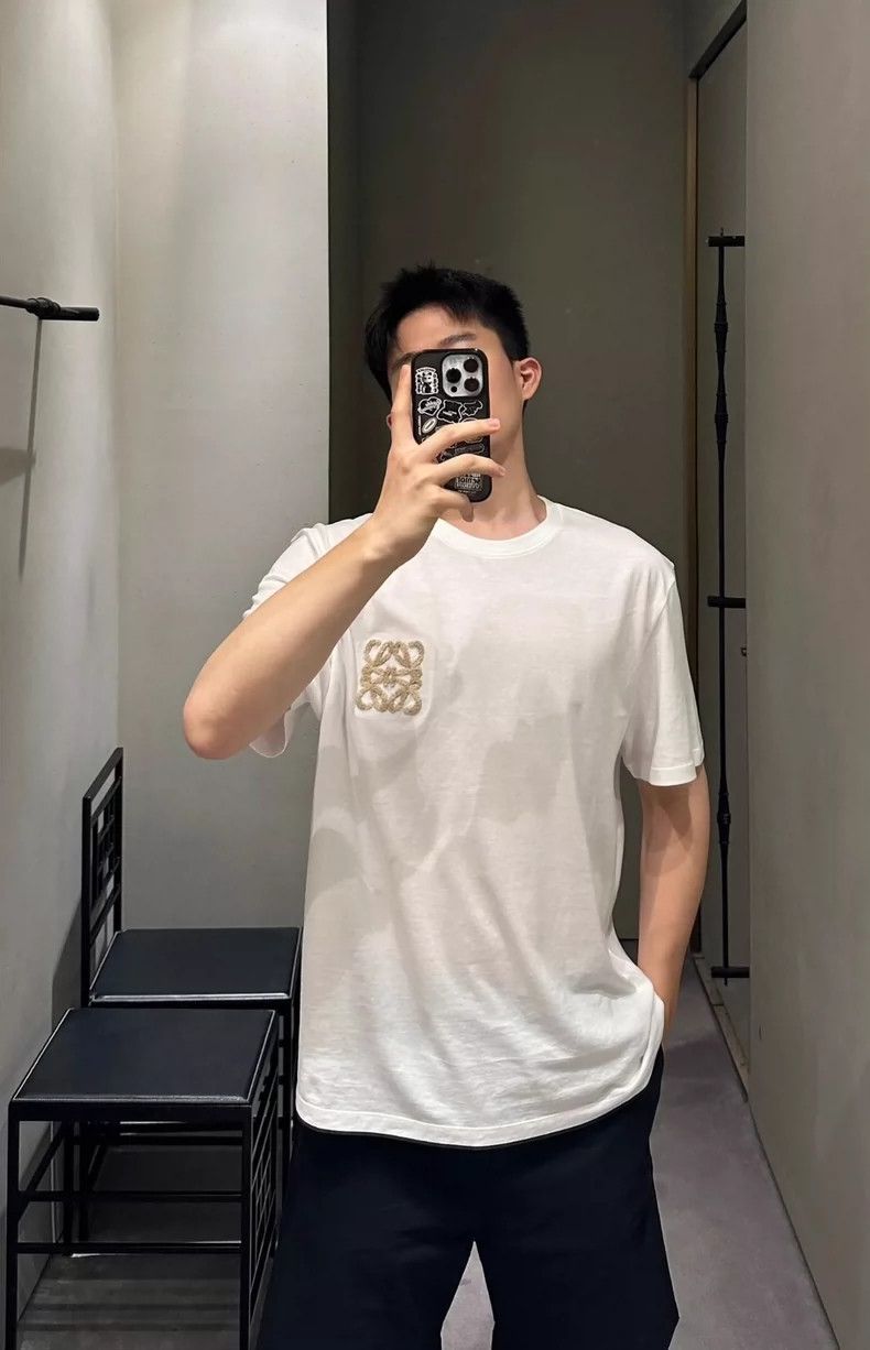 Loewe loewe white short sleeves 2504-Nextarrow Size US M / EU 48-50 / 2 - 1 Thumbnail