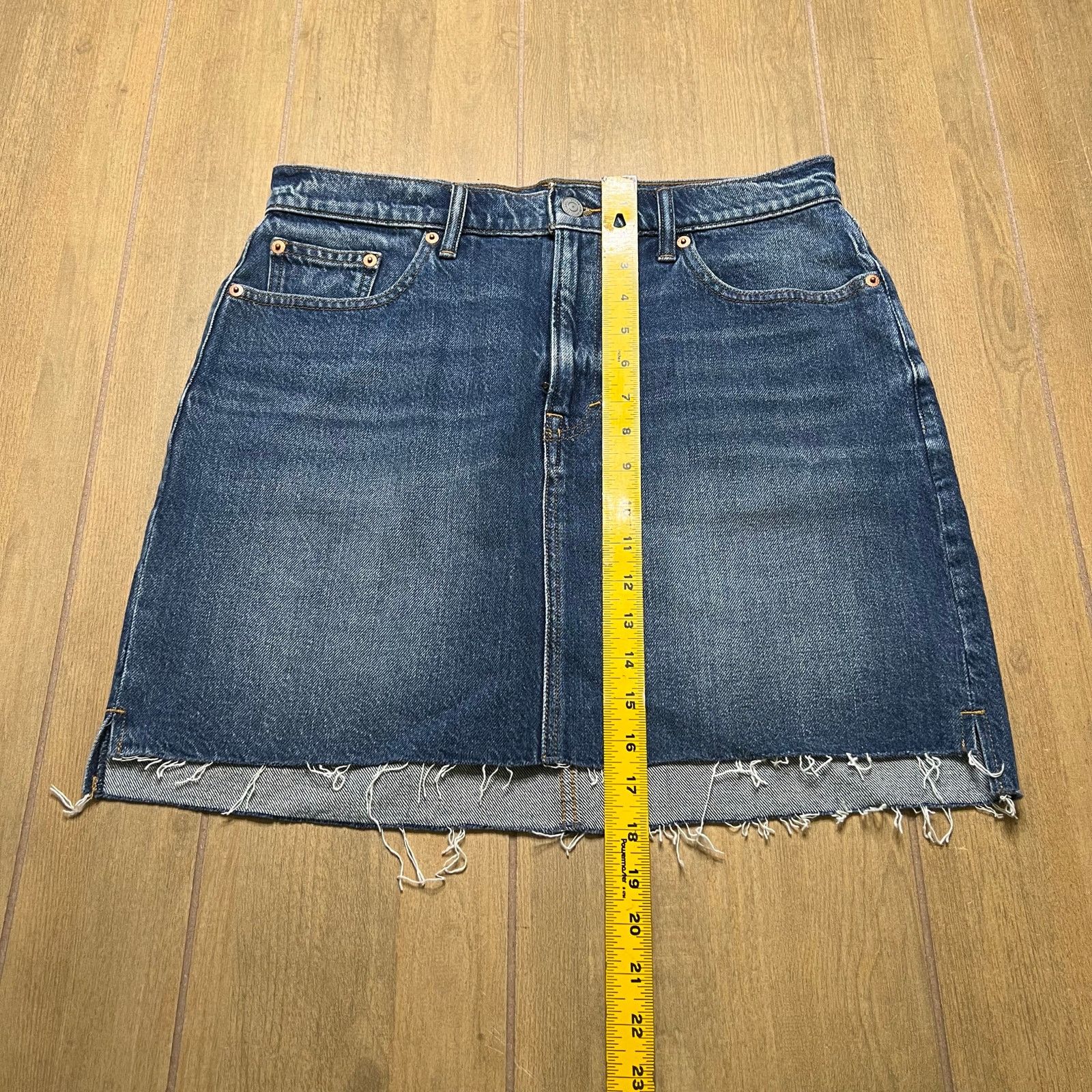Lucky Brand Lucky Brand Women's High Rise Cut Off Skirt Blue Sz 10/30 Size 30" / US 8 / IT 44 - 7 Thumbnail