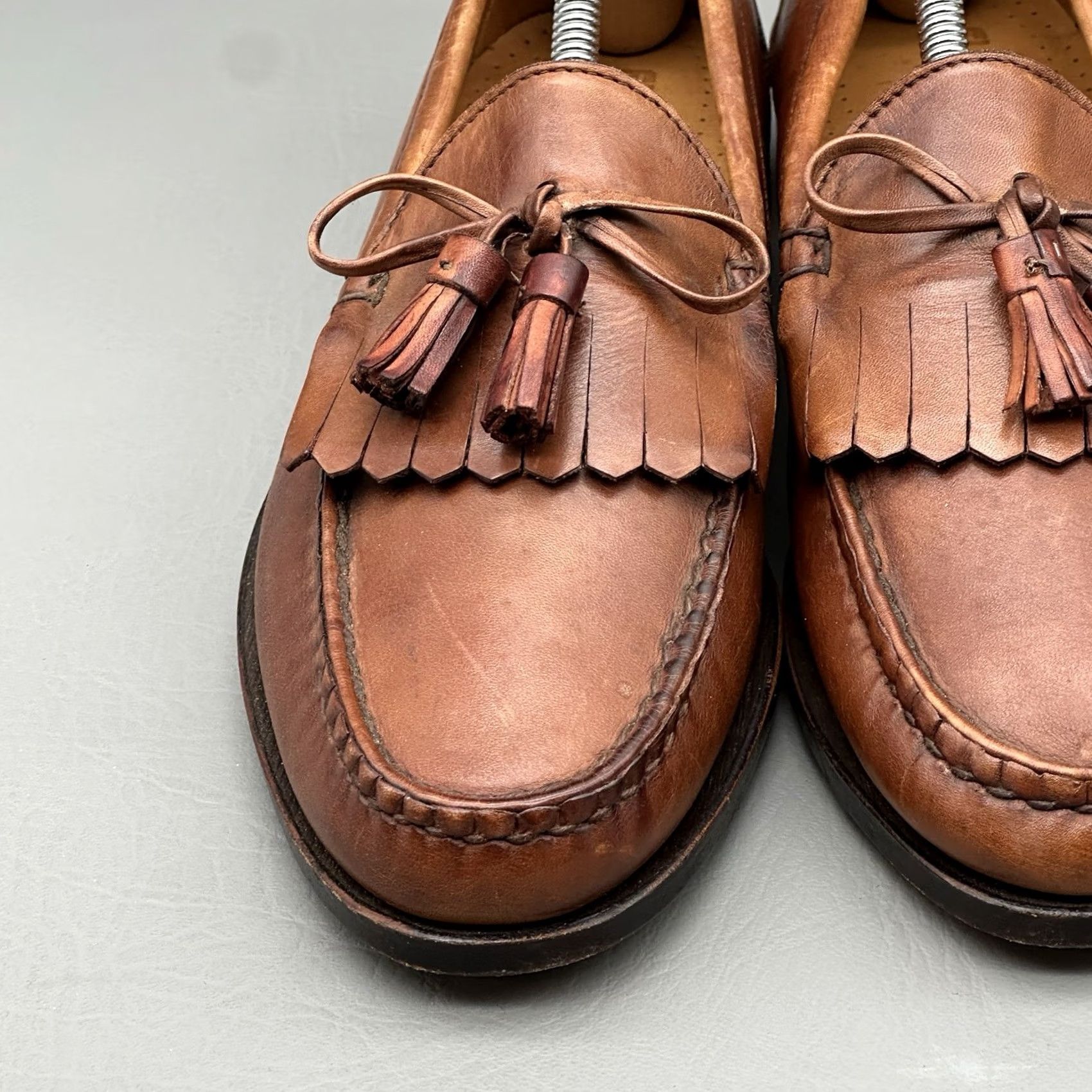 Footjoy Vintage FootJoy Tassel Loafers Mens Size 9 C Brown Leather Kiltie Slip On USA Mens Shoes Brown Leather Tassel Loafers USA FootJoy Slip On 9 C Vintage Size US 9 / EU 42 - 7 Thumbnail