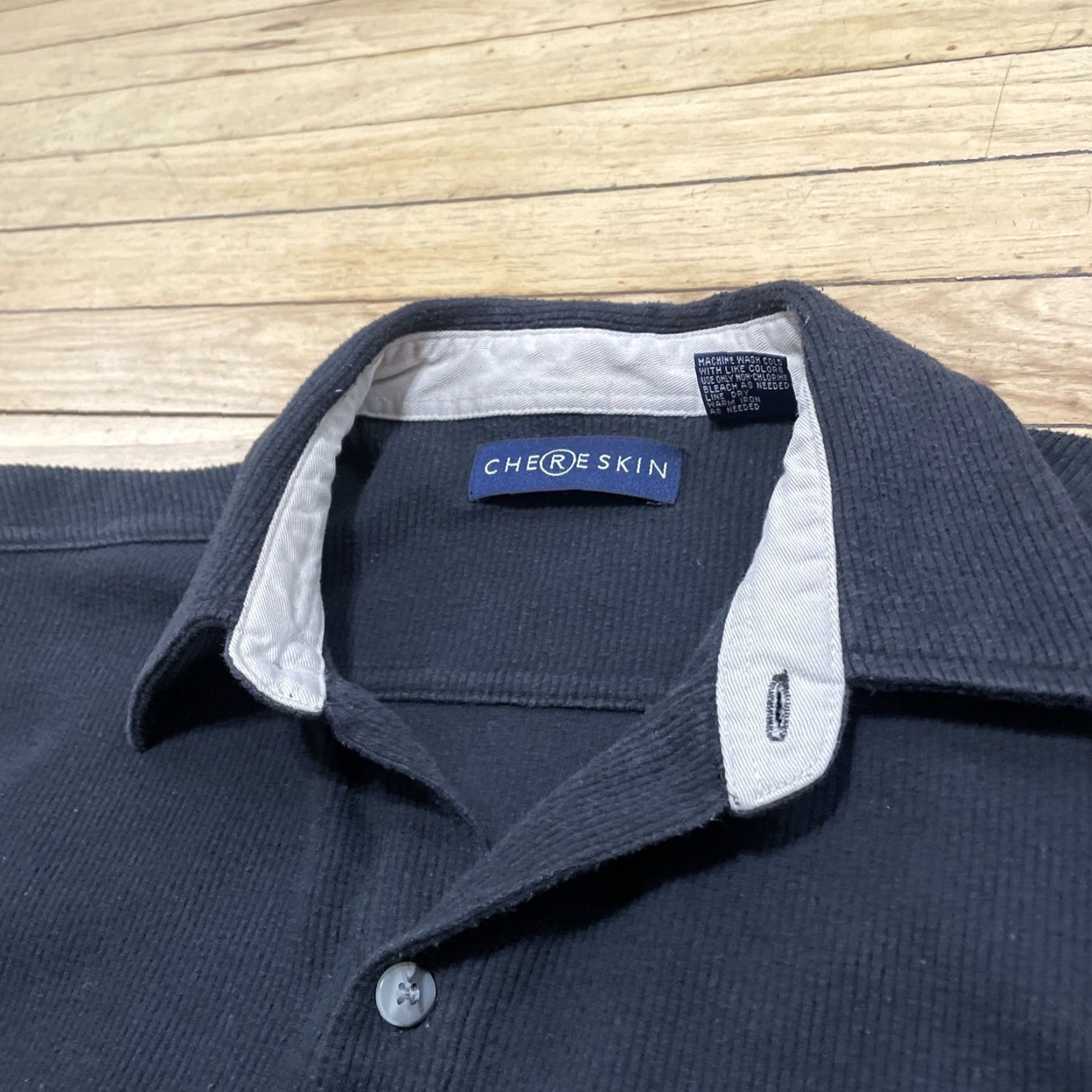 Vintage VINTAGE Chereskin Shirt Men M Black Corduroy Skate 90s grunge y2k streetwear capsule Shirt Mens M Black Corduroy 90s Grunge Skate Vintage Chereskin Size US M / EU 48-50 / 2 - 5 Thumbnail