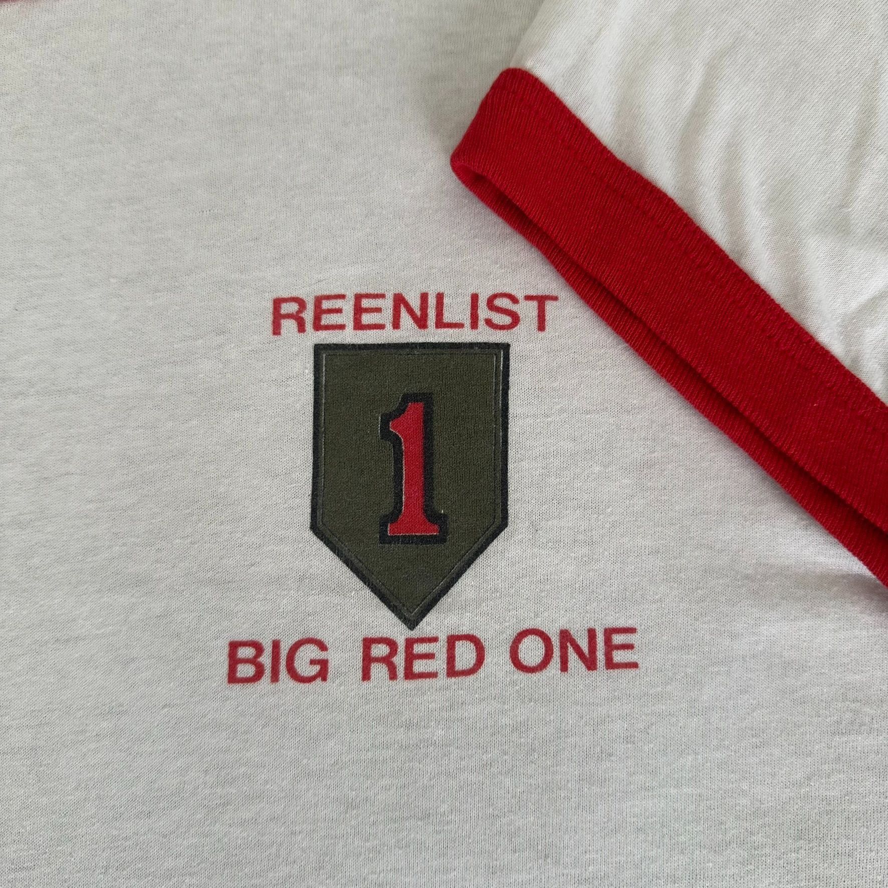 Vintage Vintage 80s US Army 1st Infantry Division Ringer T-Shirt 1ID Size US M / EU 48-50 / 2 - 3 Thumbnail