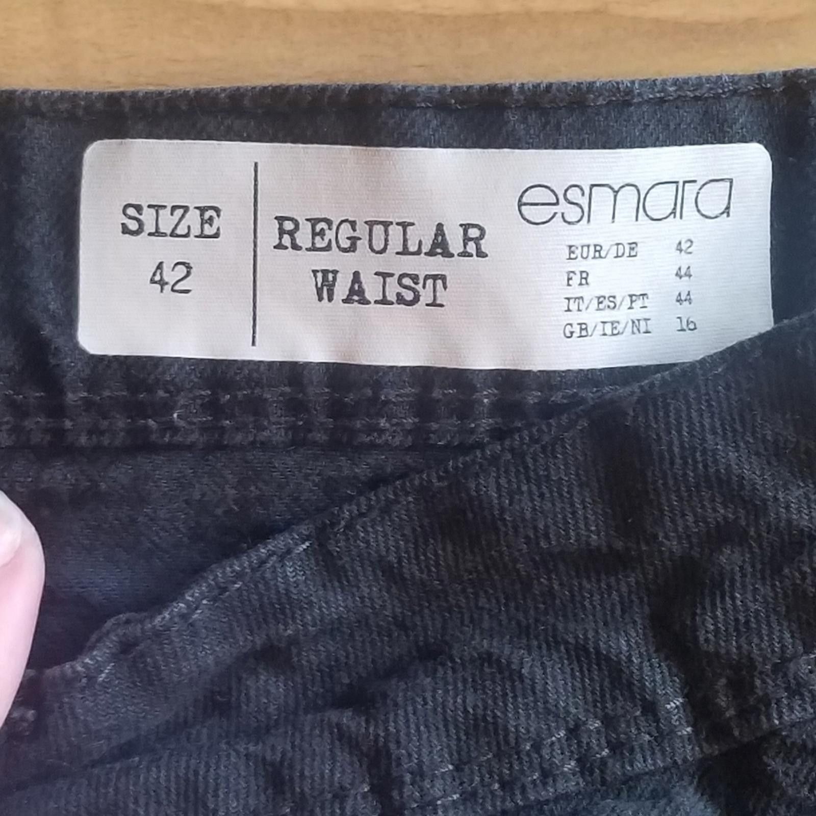 Designer Esmara Black Denim Shorts Size 16 Size 38" / US 16 / IT 52 - 3 Thumbnail