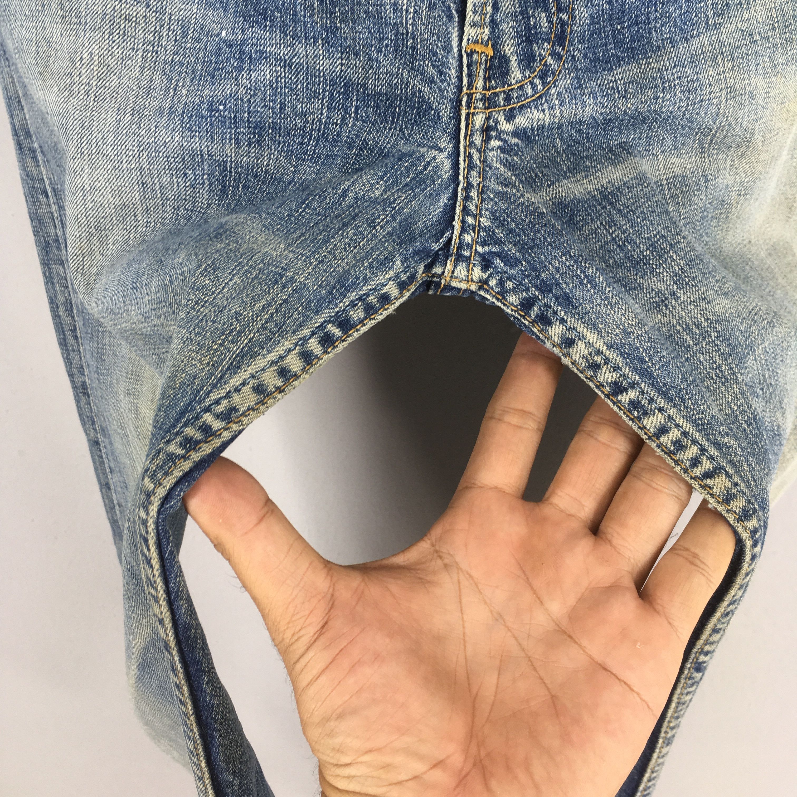 Levi's Size 30x31 Vintage 1990s Levi's 501 Faded Bluse Jeans S572 Size US 30 / EU 46 - 5 Thumbnail