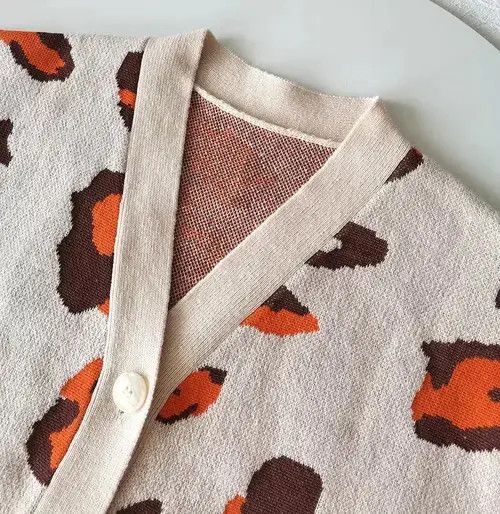 Other Winter Beige Leopard Print Cardigan Women Size M / US 6-8 / IT 42-44 - 4 Thumbnail