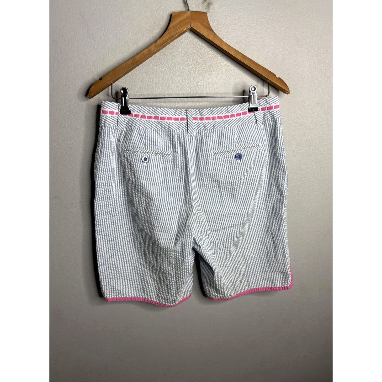 Lilly Pulitzer Lilly Pulitzer Shorts Womens 6 Bermuda Seersucker Blue White Striped Pink Trim Casual Size 28" / US 6 / IT 42 - 5 Thumbnail