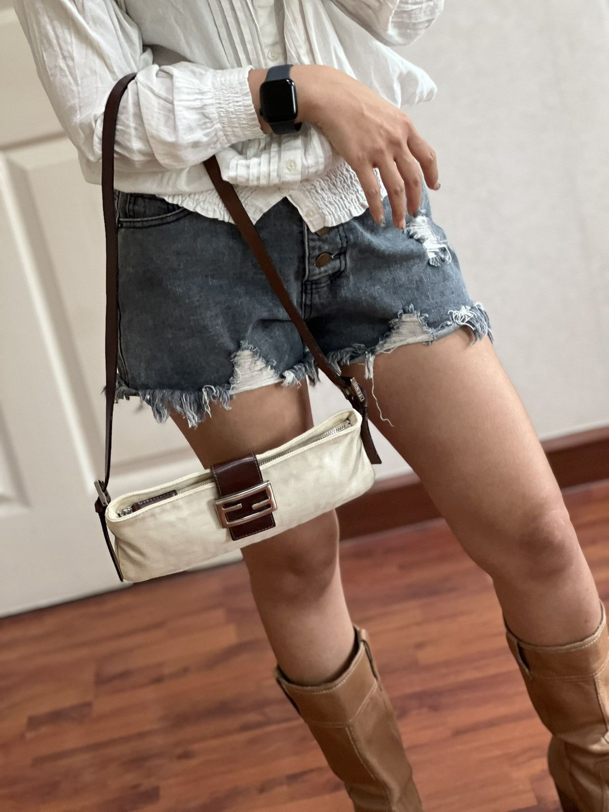 Fendi Fendi Mamma Baguette Ivory Zucca Canvas Size ONE SIZE - 25 Thumbnail