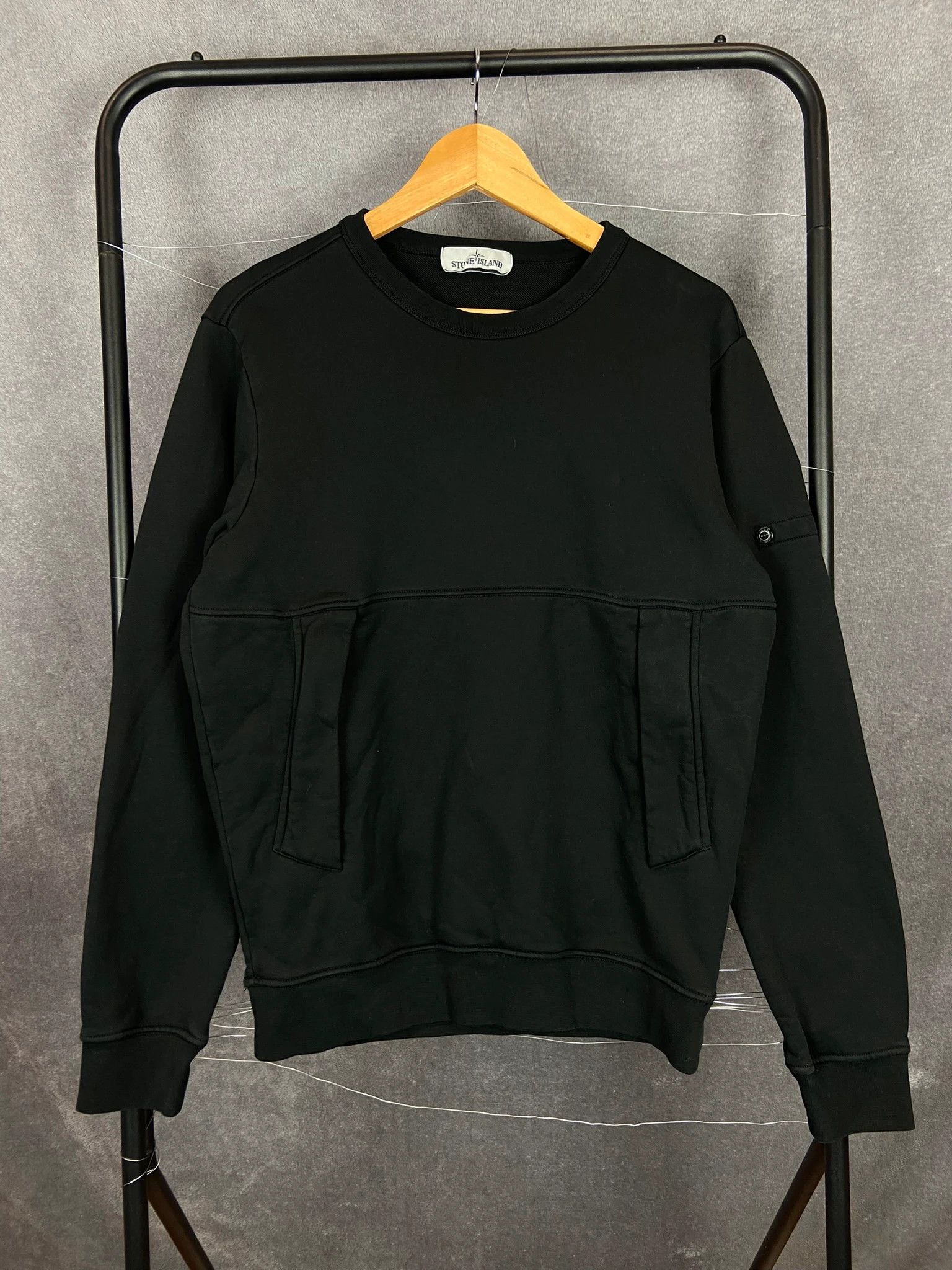 Stone Island Stone Island Black Sweatshirt Utility Style Pocket Panel S Size US S / EU 44-46 / 1 - 1 Thumbnail