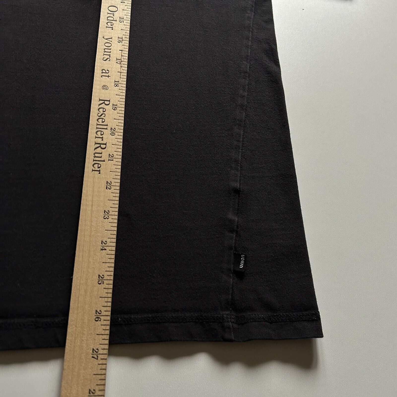 Vintage Vintage 2000s Sun Faded Black Blank Basic T Shirt Medium Size US M / EU 48-50 / 2 - 5 Thumbnail