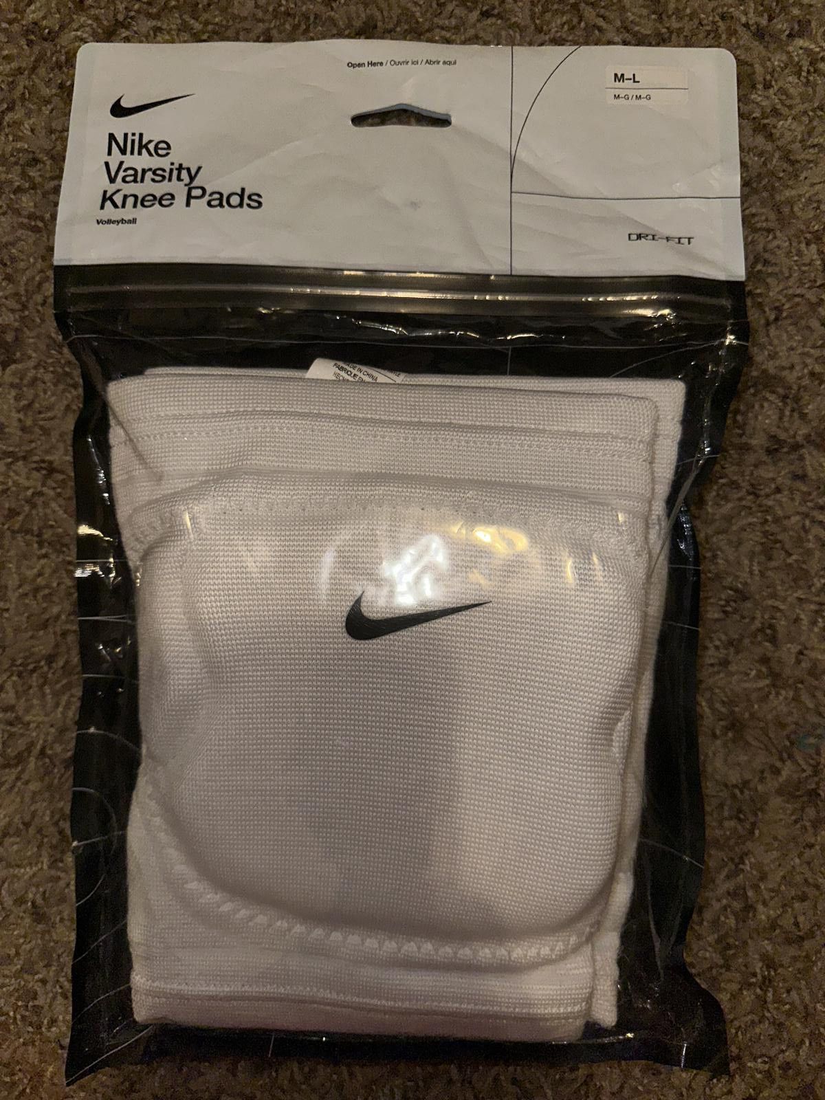 Nike Nike Varsity White Knee Pad Size ONE SIZE - 1 Thumbnail