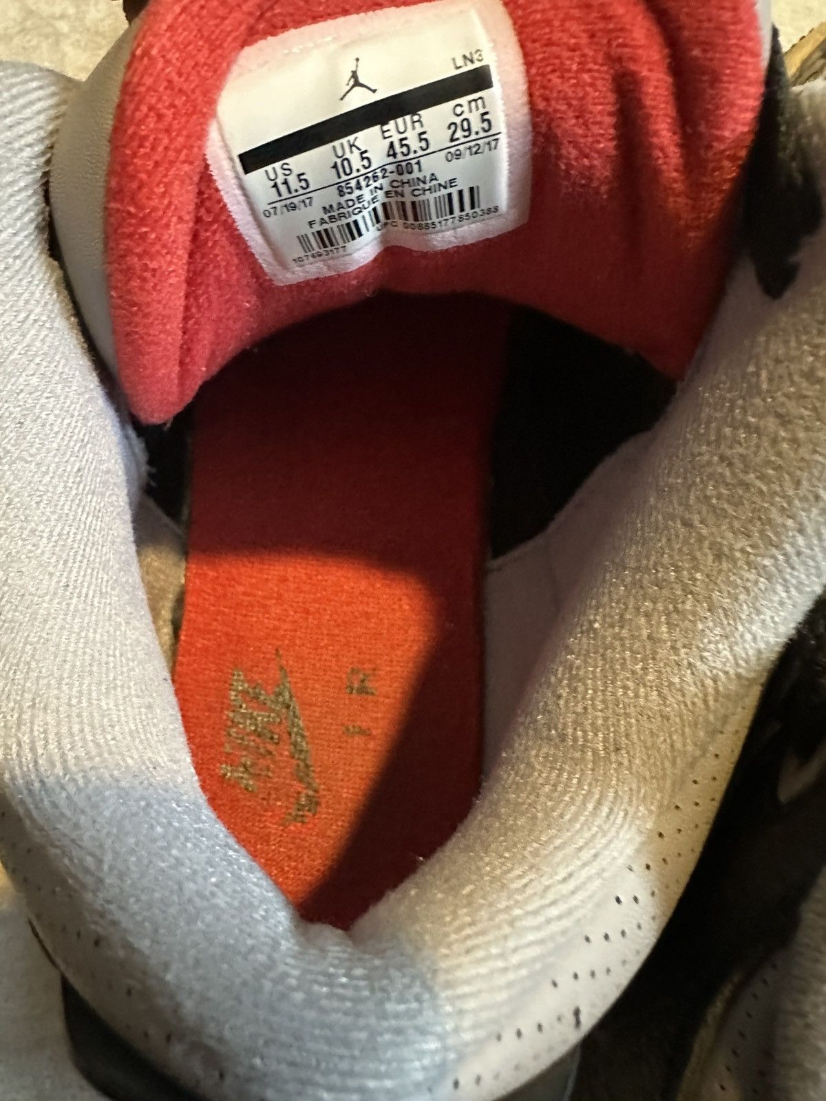 Nike jordan cement 3 Size US 11.5 / EU 44-45 - 7 Thumbnail