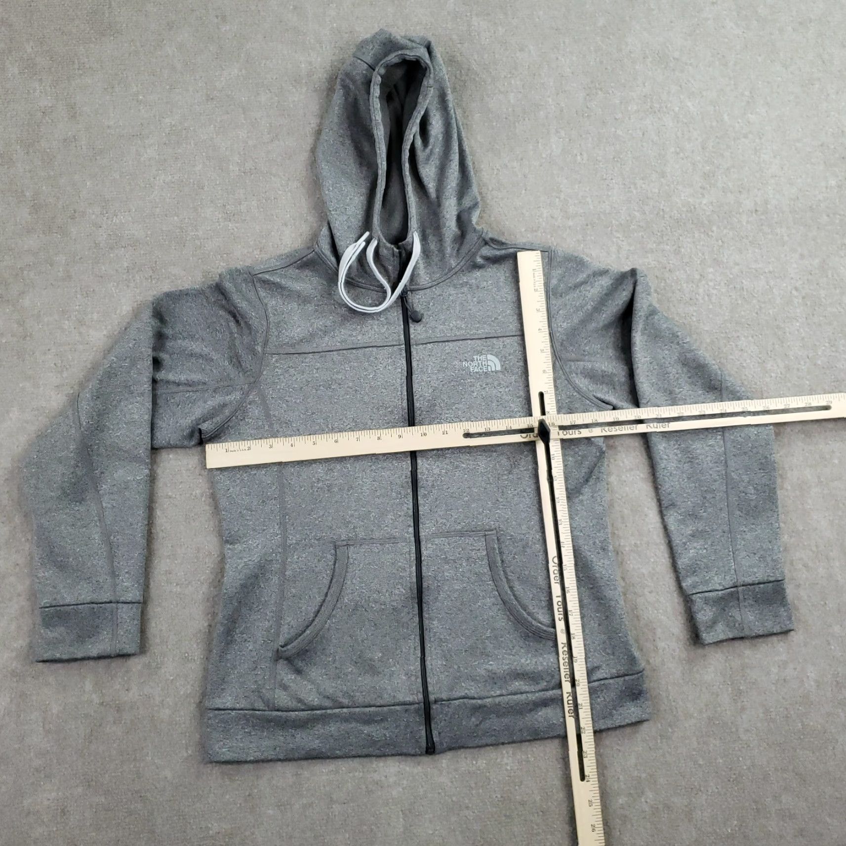 The North Face The North Face Hoodie Womens M Gray Full Zip Hooded Pockets Outdoor Casual All Seasons Jacket Womens Medium Gray Nike Size M / US 6-8 / IT 42-44 - 2 Thumbnail