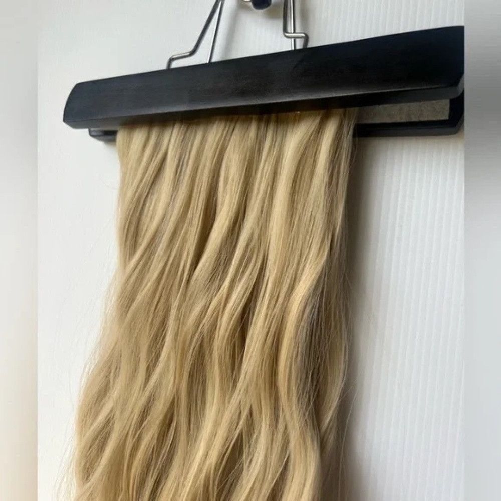 Other 24 In Clip in light Ash Blonde Wavy Hair Extensions Size ONE SIZE - 5 Thumbnail