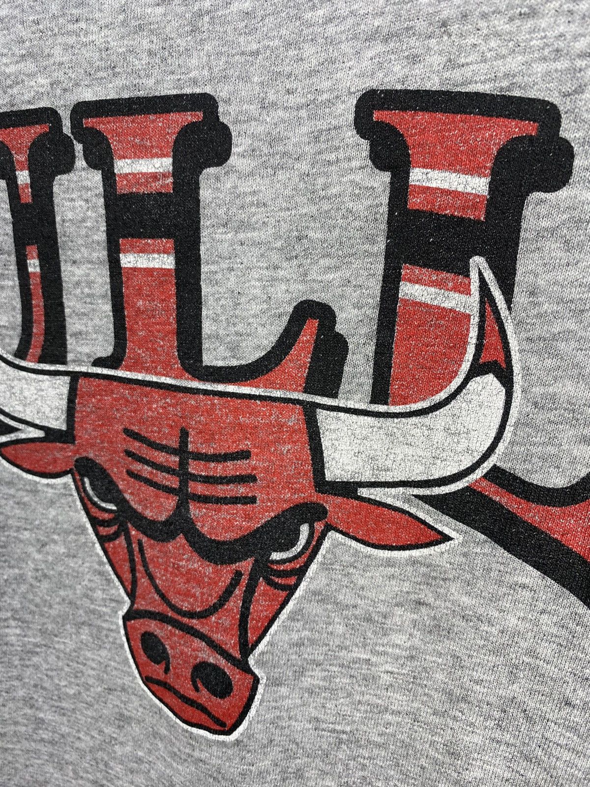 Starter × Vintage Vintage Chicago Bulls Starter Made In USA T-Shirt Size US L / EU 52-54 / 3 - 6 Thumbnail