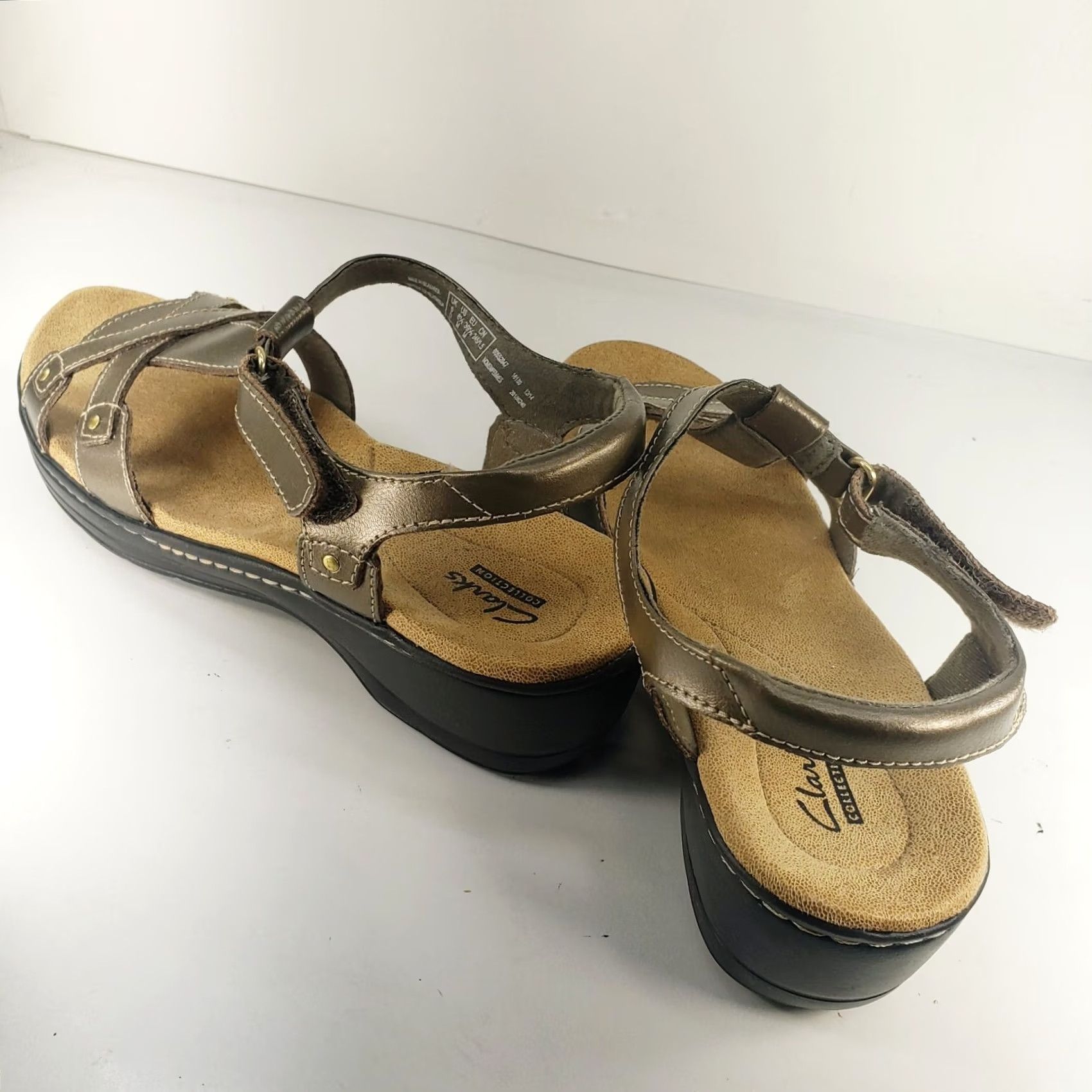 Clarks Clarks Hayla Flute Gold Leather Sandal Wedge Size US 8.5 Women Strappy Ankle Buckle Leather Upper Cushioned M Outsole Solid Gold Leather Mid Heel Size US 9 / IT 39 - 5 Thumbnail