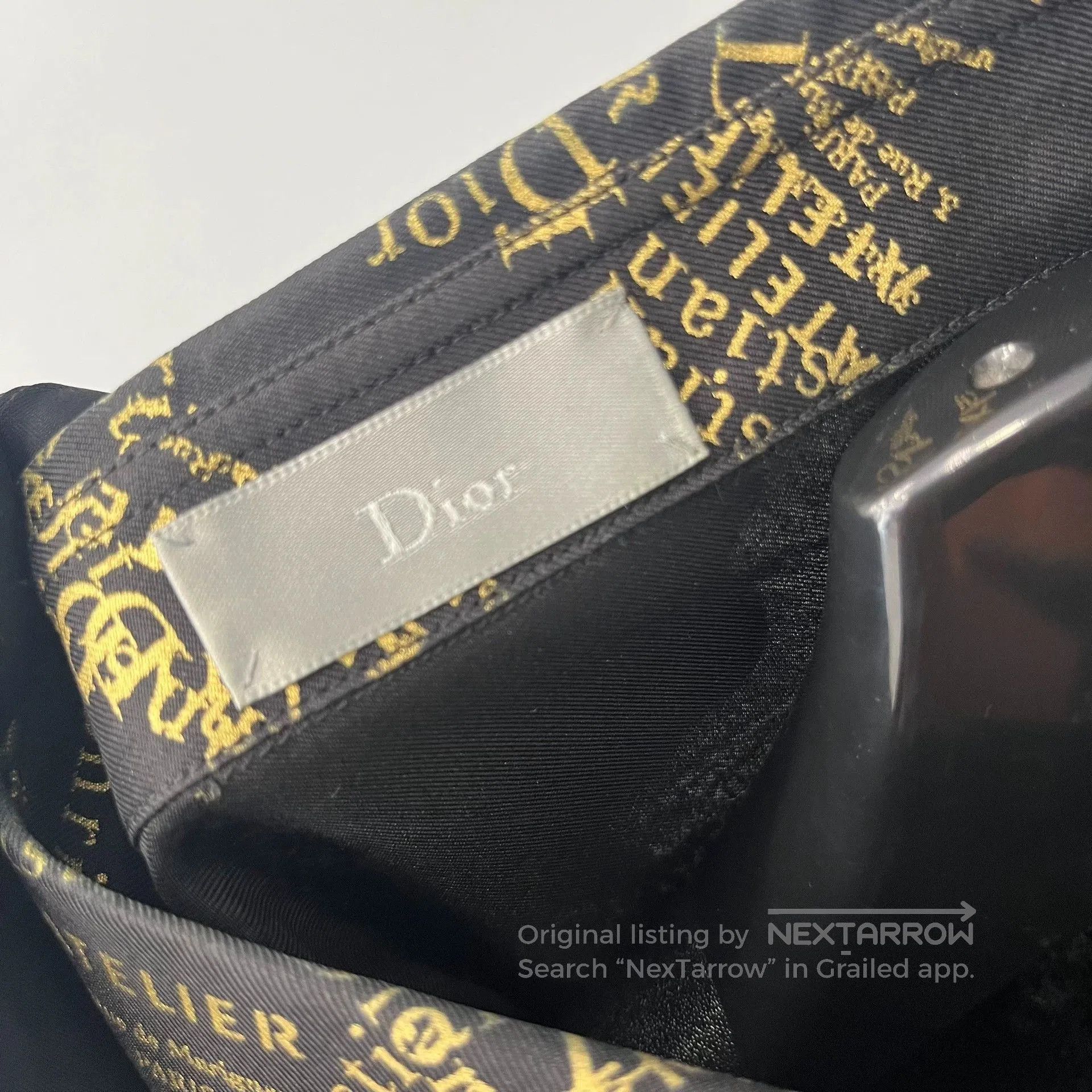 Dior dior graffiti logo long sleeve shirt. Size US M / EU 48-50 / 2 - 3 Thumbnail