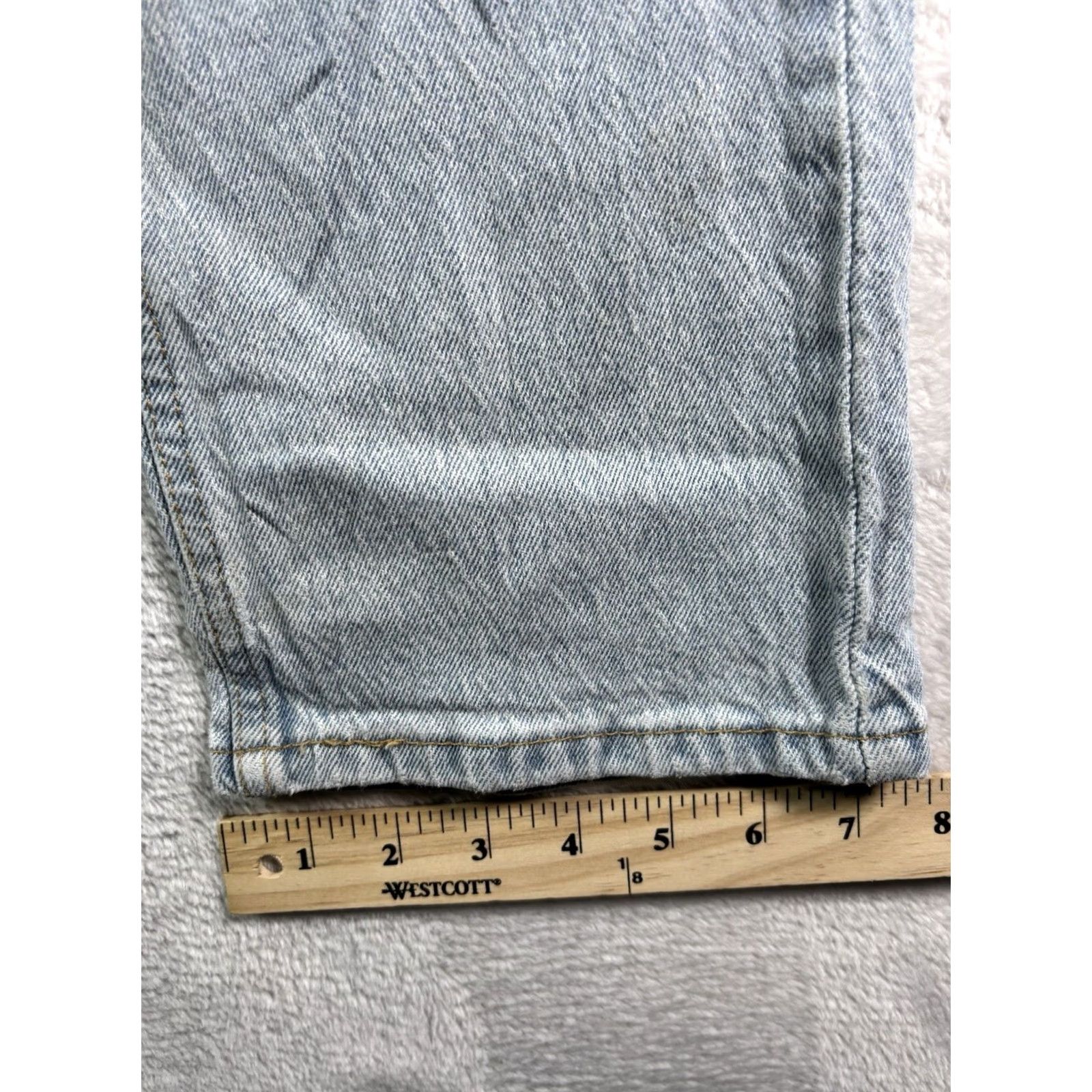 Levi's Levi’s 505 Jeans Slim Fit Straight Leg Light Wash Denim 34x32 Men Vintage No N/A? Size US 34 / EU 50 - 5 Thumbnail