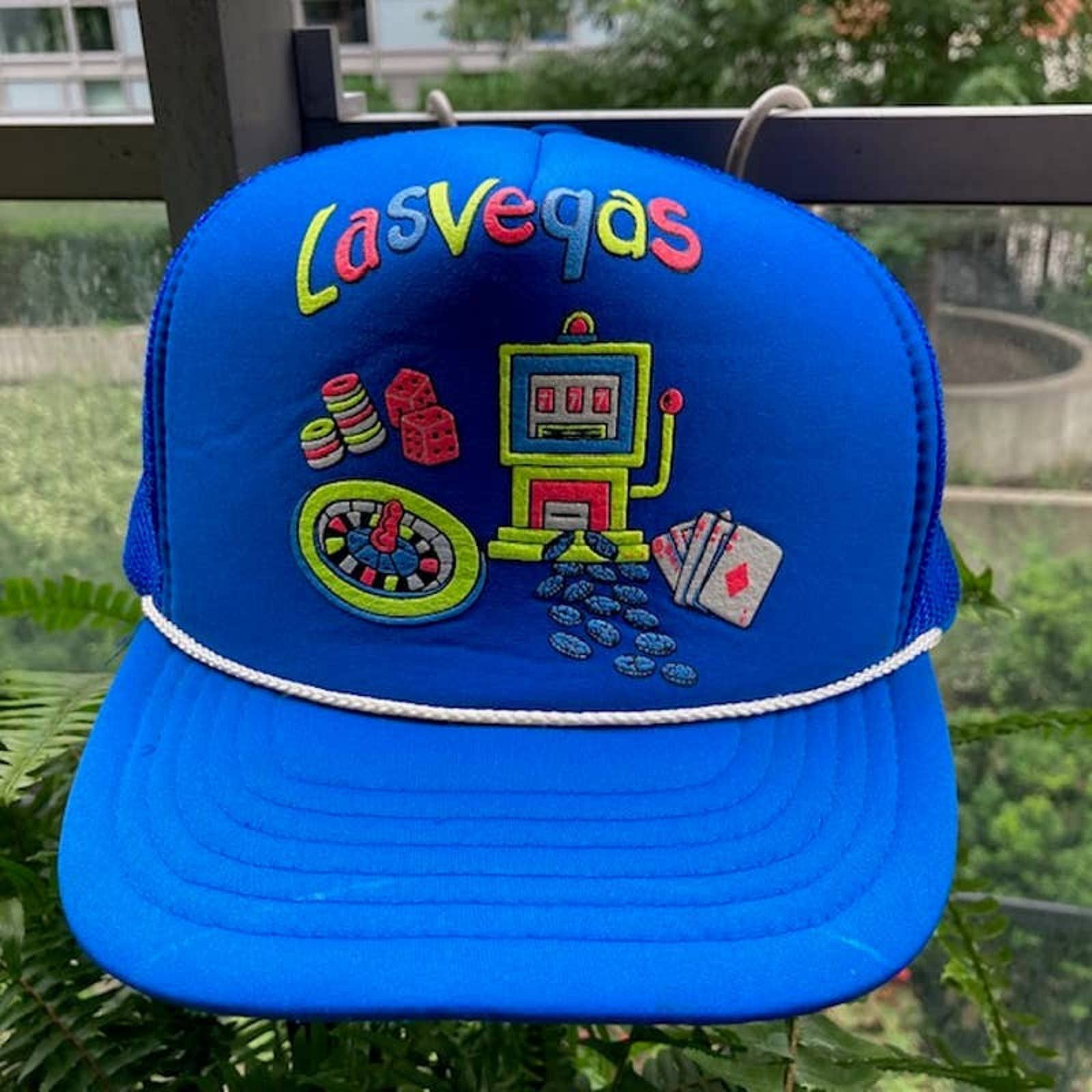 Vintage Vintage Las Vegas Trucker Snapback Hat O / S Blue Size ONE SIZE - 1 Thumbnail