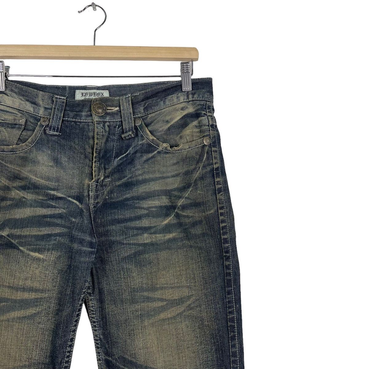 Japanese Brand × Tornado Mart JAPANASE LOWBOX DISTRESSED FLARE JEANS Size US 32 / EU 48 - 6 Thumbnail