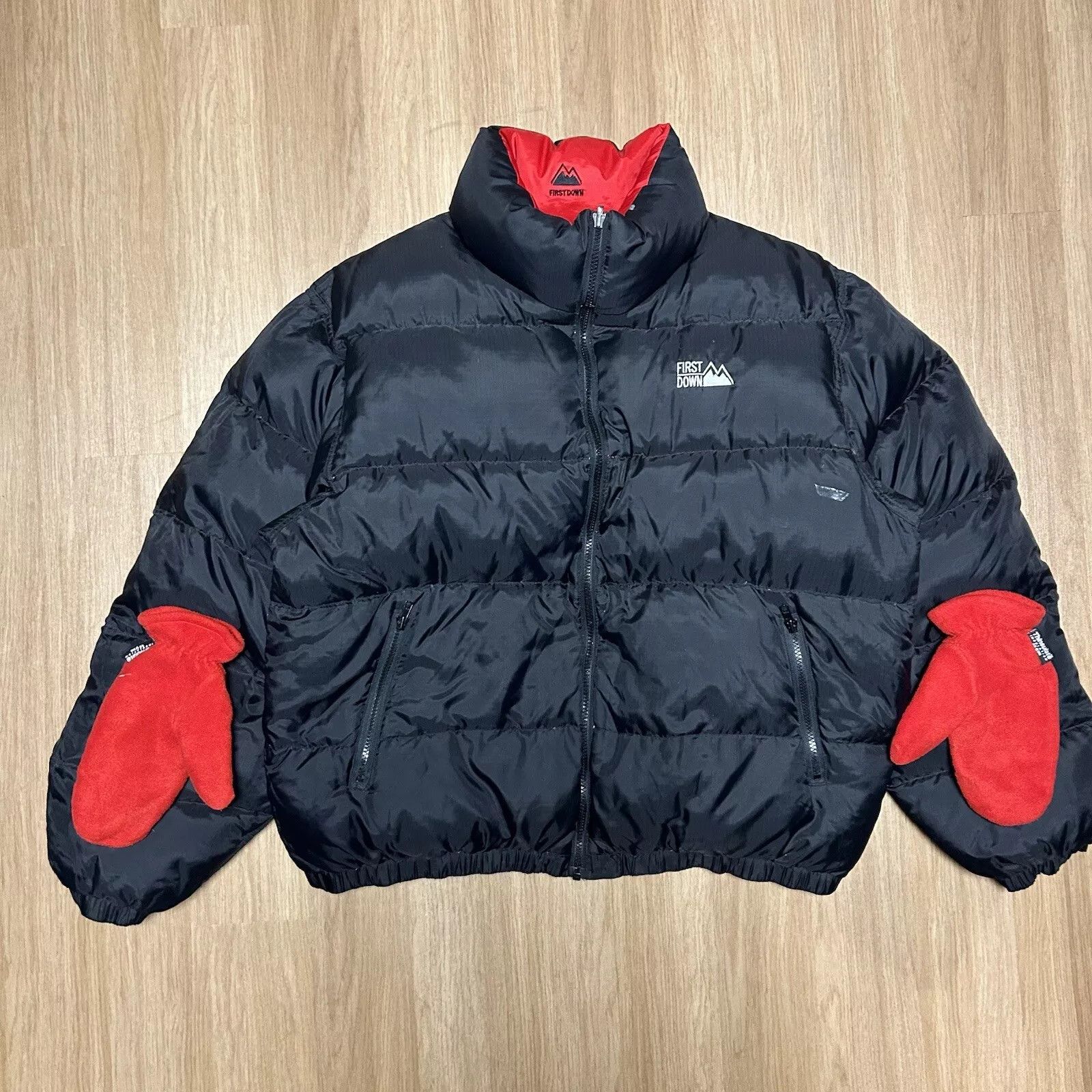 Vintage Vintage First Down Puffer Jacket Men XL Black Red Size US XL / EU 56 / 4 - 5 Thumbnail