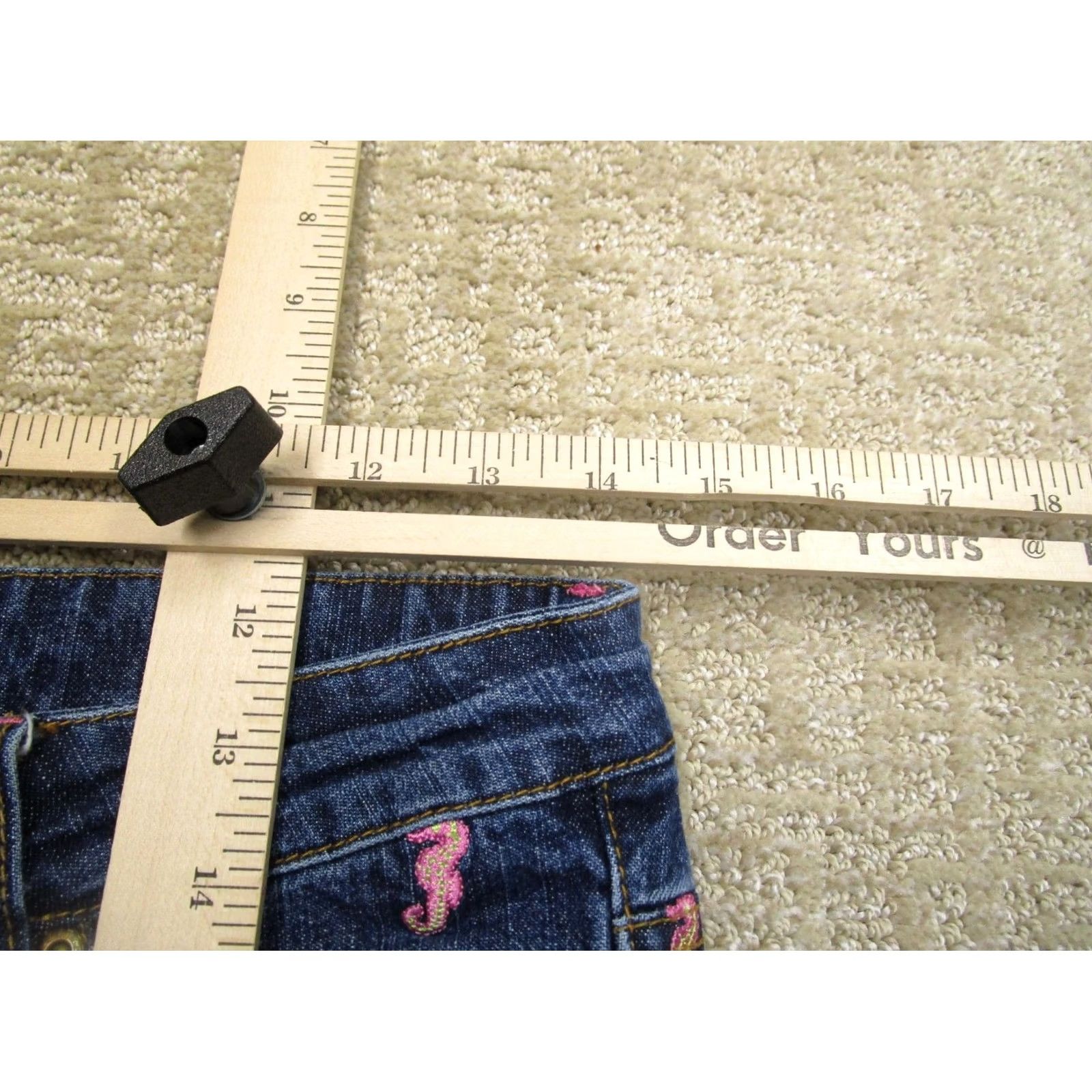 Lilly Pulitzer Lilly Pulitzer Jeans Bootcut Women 4 Blue Mid Rise Denim Embroidered Logo Horse Animals Capella? Size 27" / US 4 / IT 40 - 5 Thumbnail