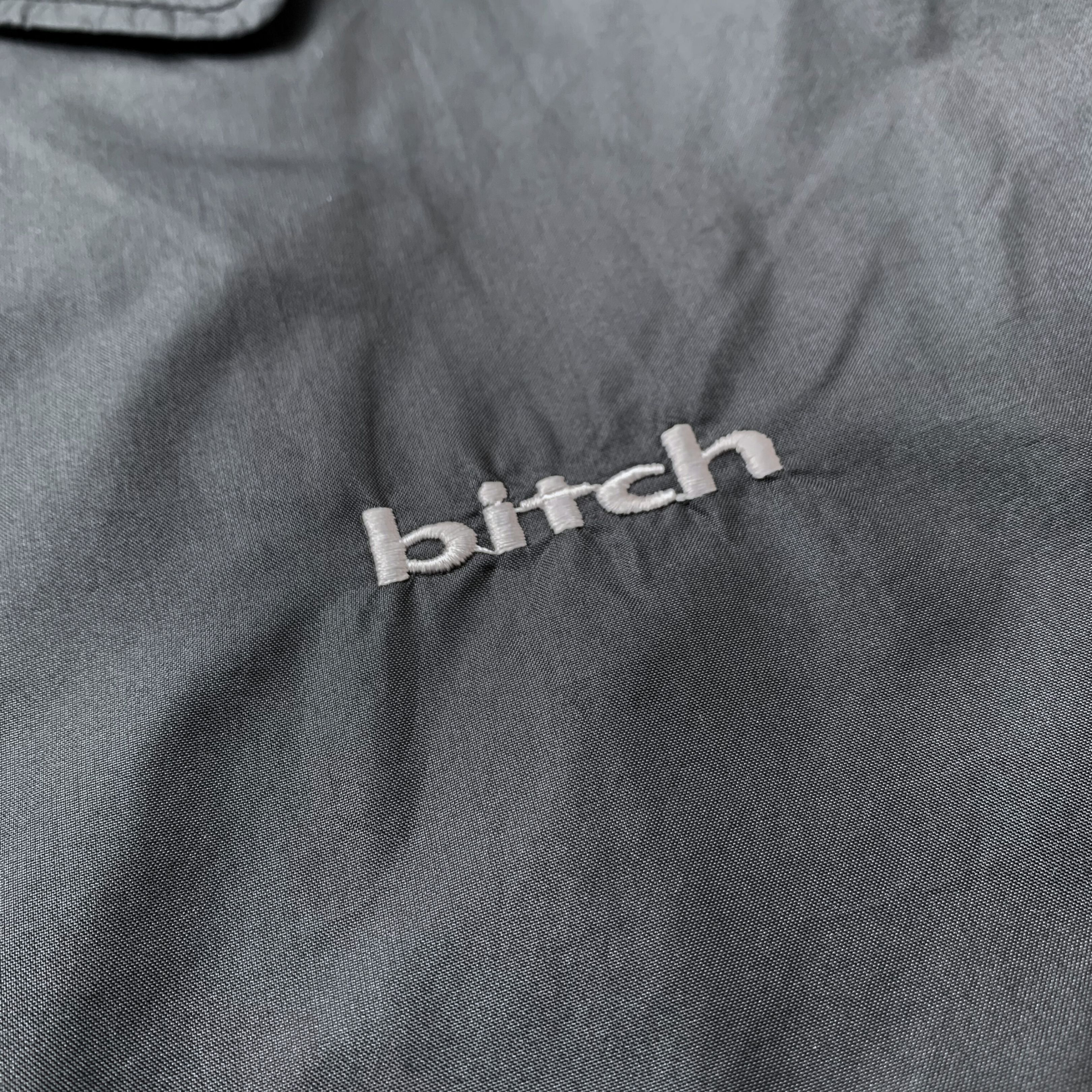 Girl Skateboards Vintage 1990s Bitch Skateboards Windbreaker Jacket Size US M / EU 48-50 / 2 - 3 Thumbnail