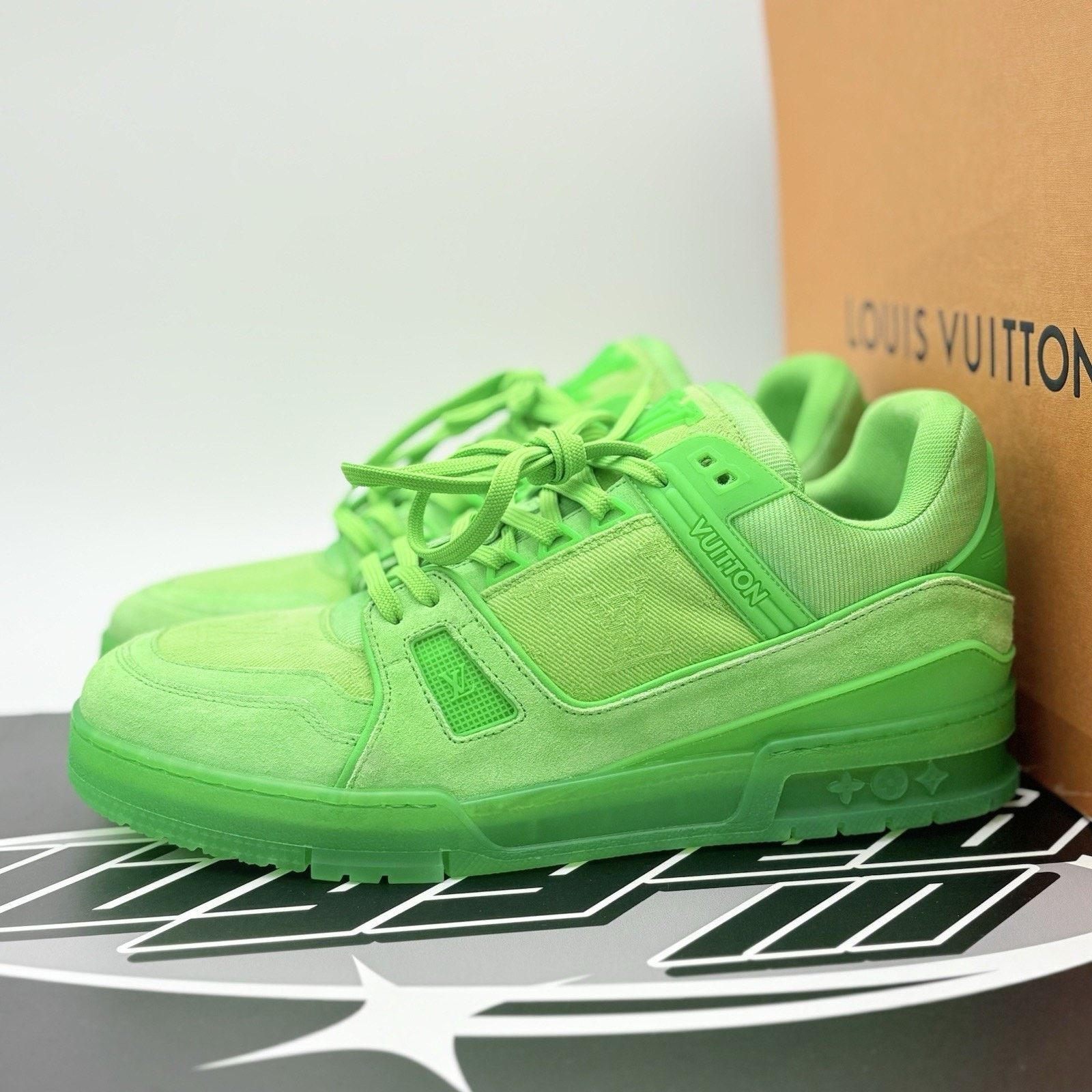 Louis Vuitton Louis Vuitton Trainer ' Fluorescent Green ' | BRAND NEW! Size US 9.5 / EU 42-43 - 1 Thumbnail