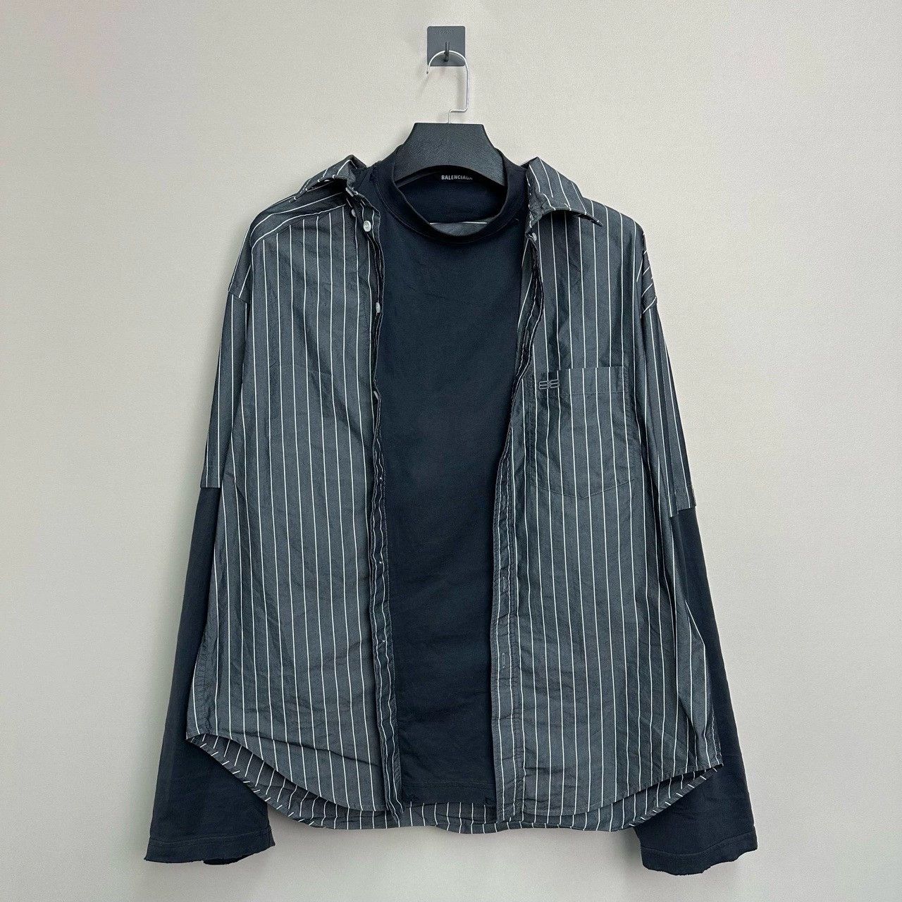 Balenciaga balenciaga icon embroidered layered shirt Size US M / EU 48-50 / 2 - 1 Thumbnail