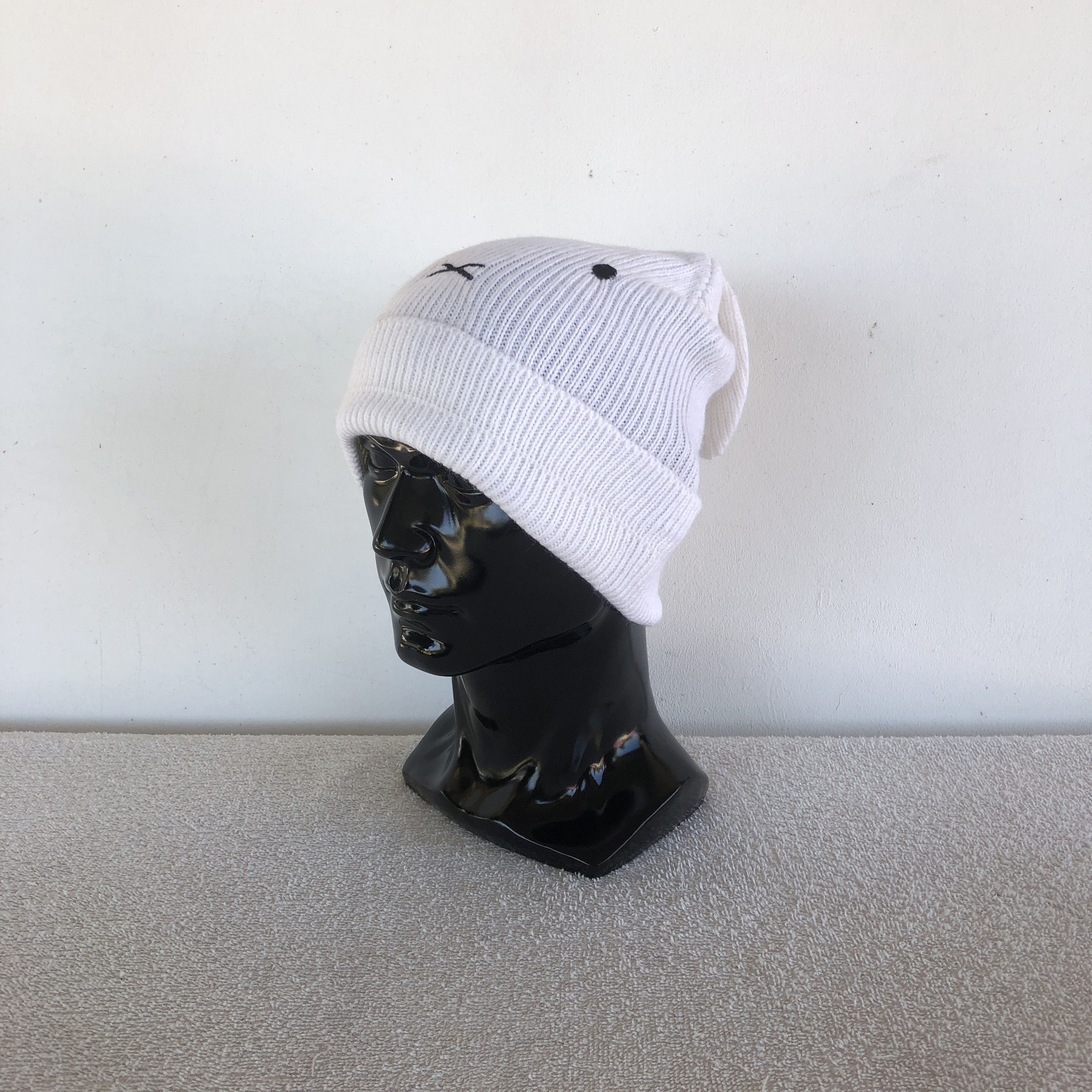 Japanese Brand Vintage Bunny Face Torn Beanie Snow Caps Hats Size ONE SIZE - 1 Thumbnail