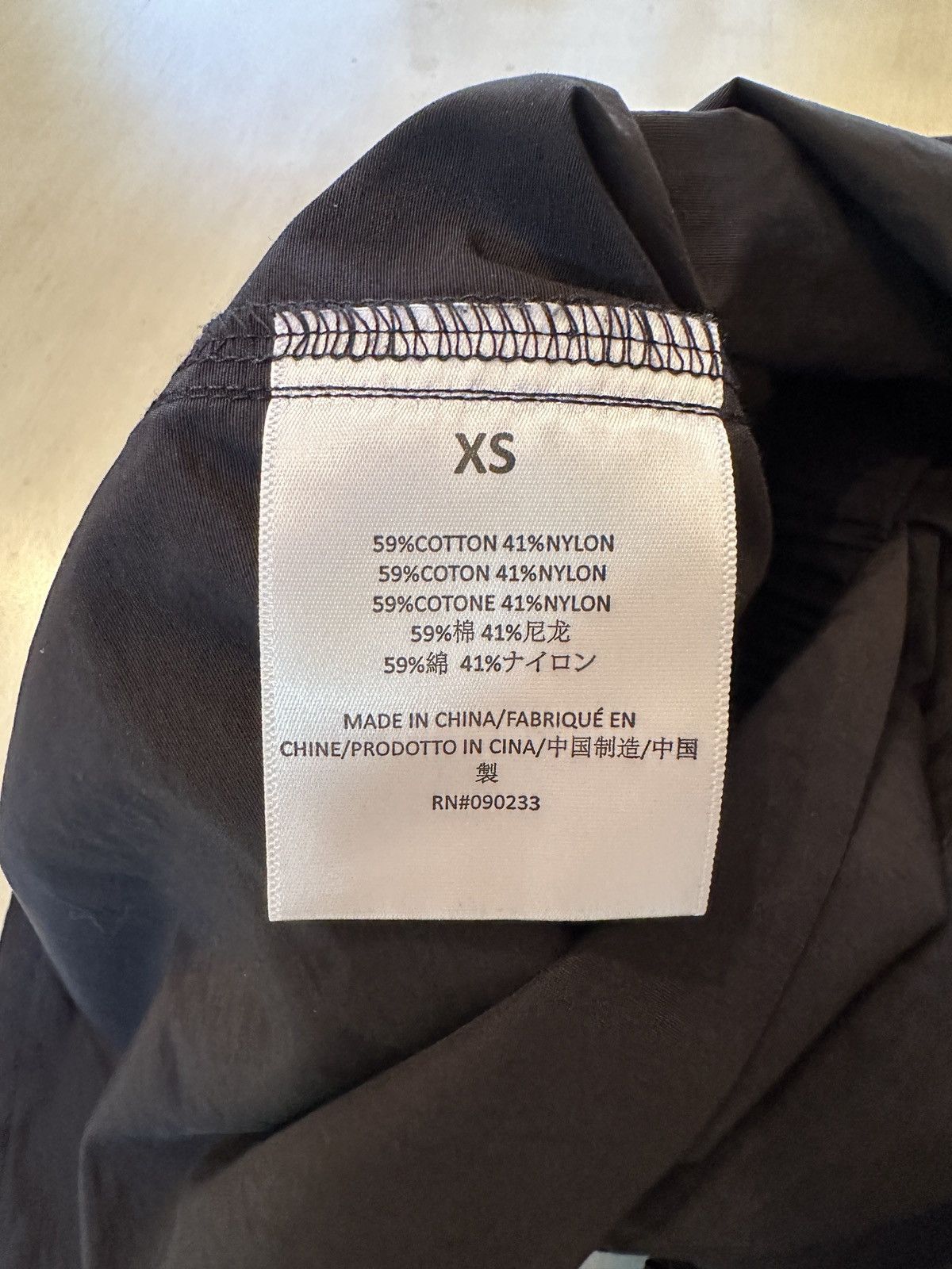 Essentials Essentials Fear of God Shorts Black Size US 30 / EU 46 - 4 Thumbnail