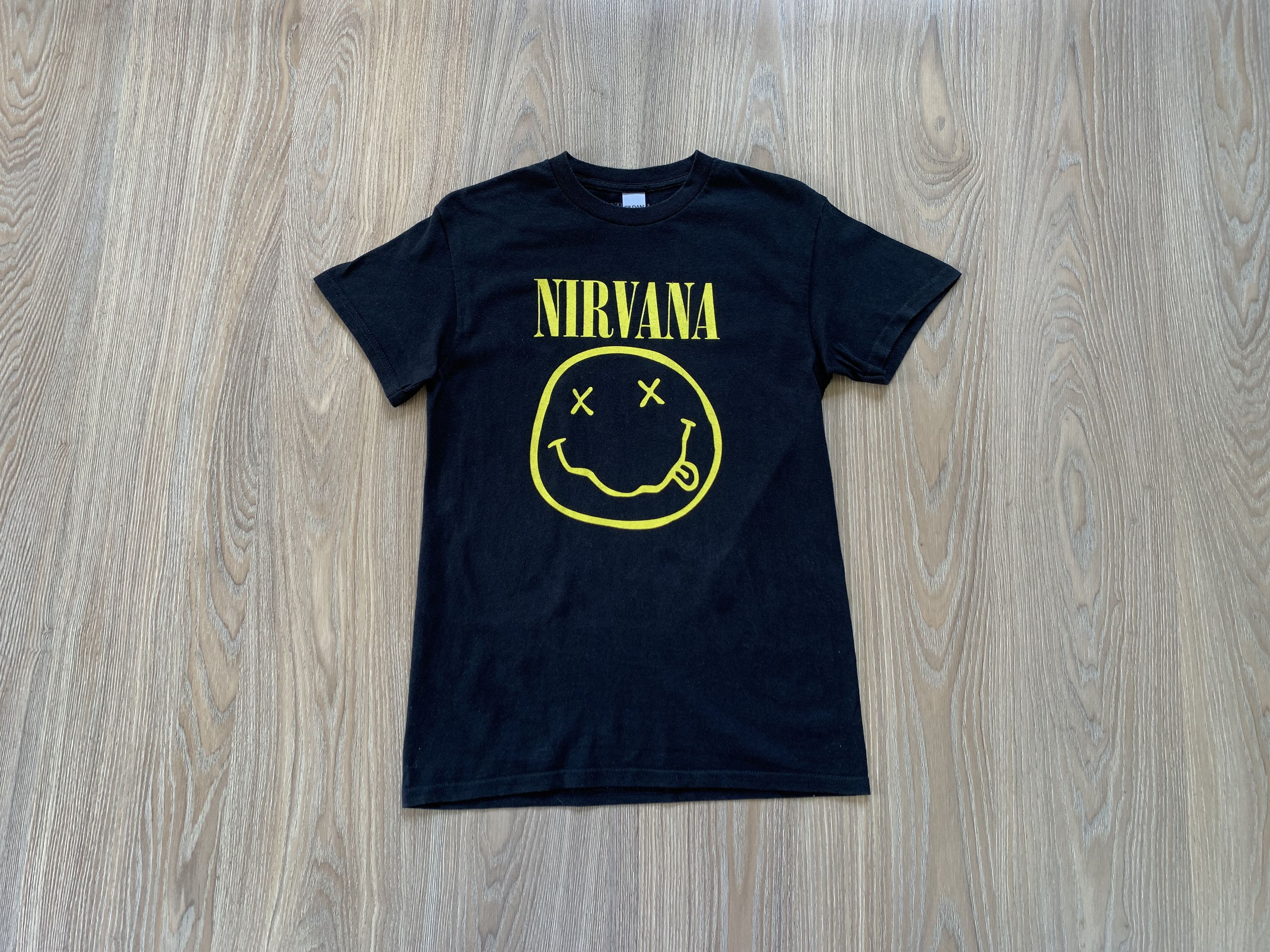 Band Tees × Gildan × Nirvana Gildan Nirvana Logo Cotton Printed T Shirt Size US S / EU 44-46 / 1 - 1 Thumbnail