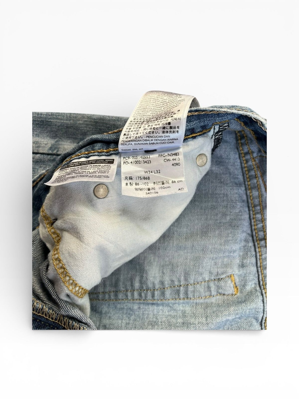 Levi's Vintage Clothing Levi’s Studded Denim Jeans Vintage Fade Distressed Size US 34 / EU 50 - 4 Thumbnail